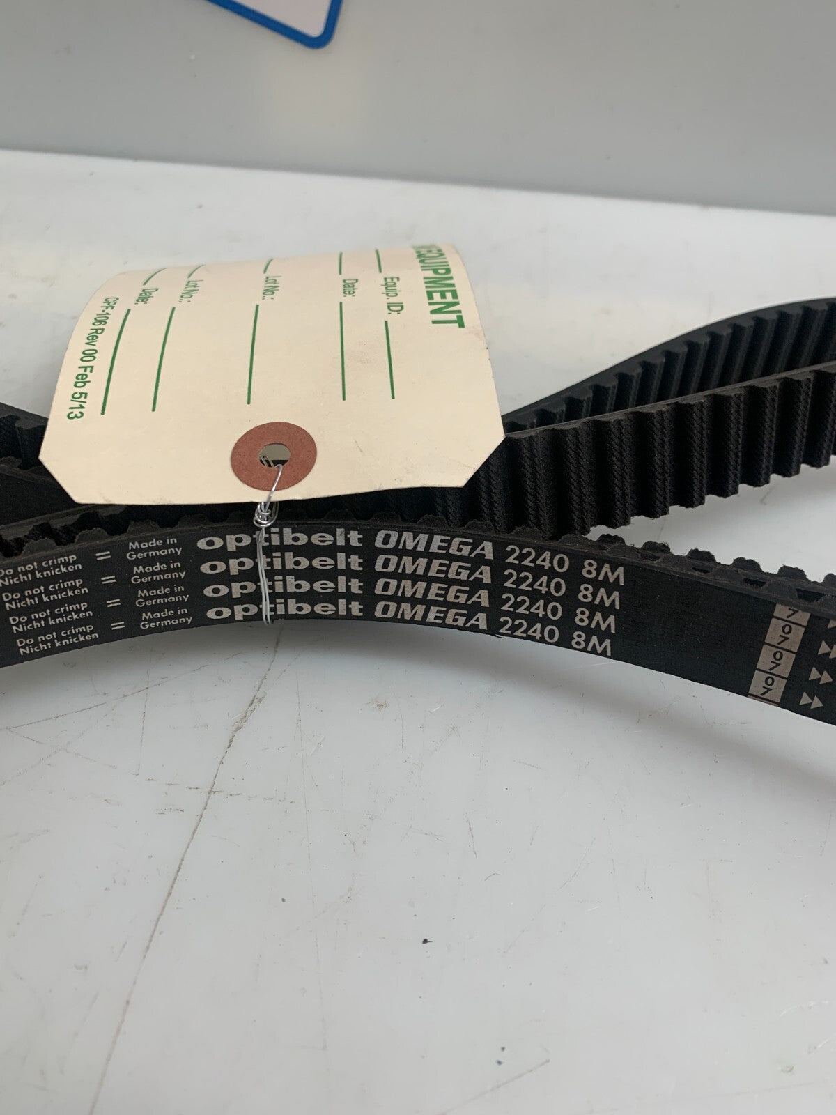 Optibelt Omega 2240 8M Timing Belt