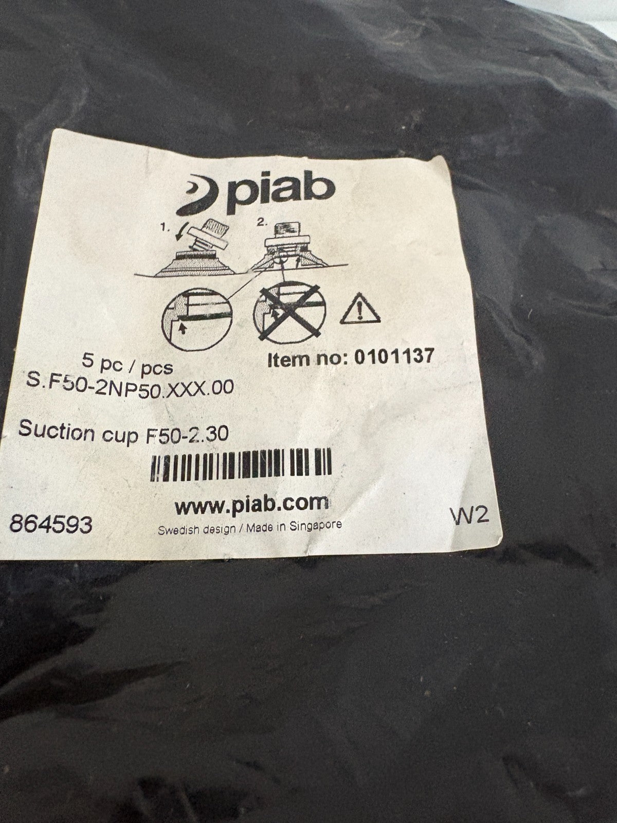 LOT OF 2 PIAB SUCTION CUP 01011374