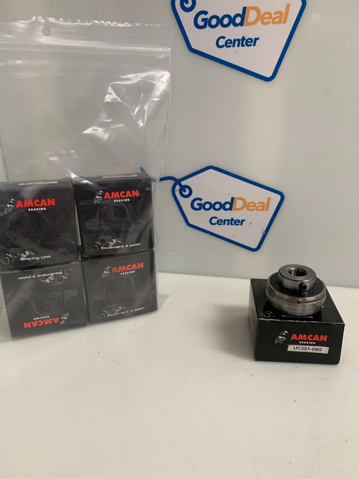 AMCAN   Bearing  UC201-08G   (Lot of 5)