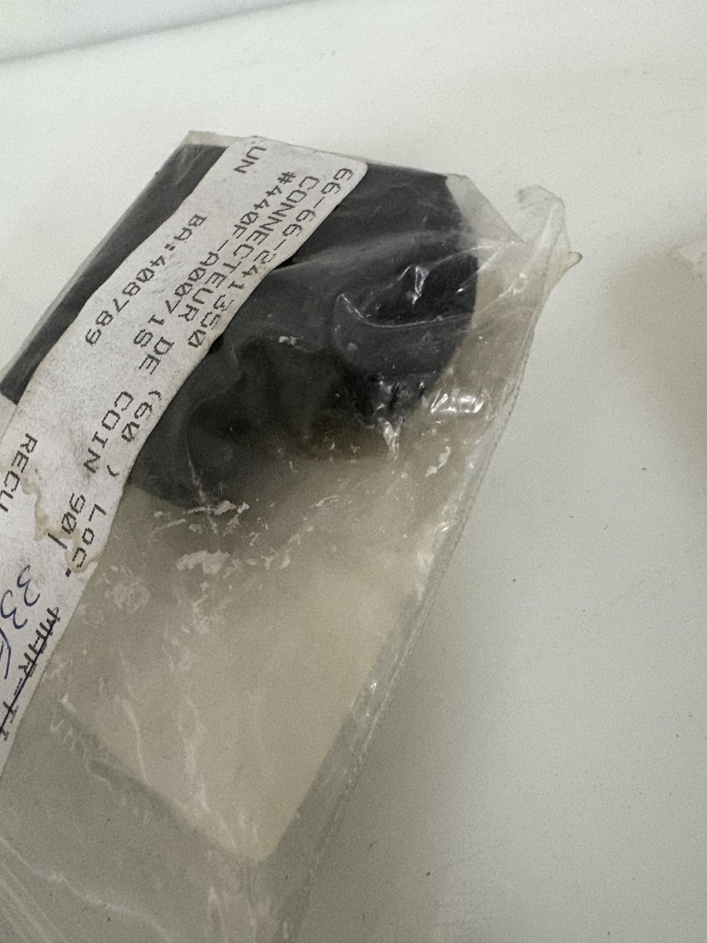 LOT OF 2 ALLEN BRADLEY LUG CONNECTOR 440F-A00 71S
