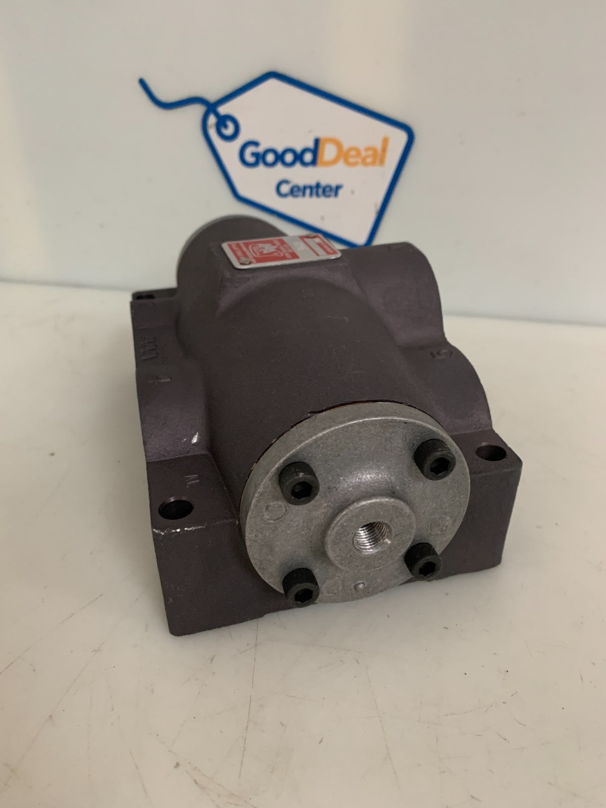 AAA PRODUCTS AIR & GAS VALVE 250 PSI #RY61