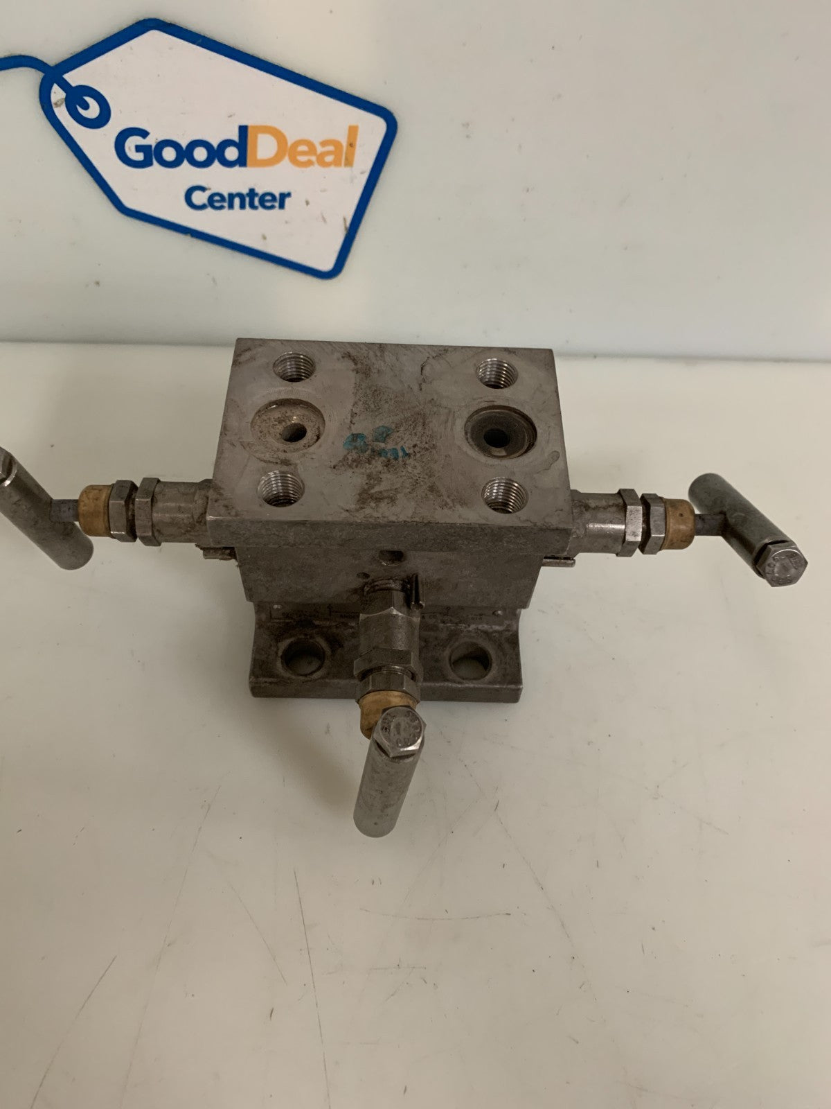 ANDERSON GREENWOOD INSTRUMENT MANIFOLD #M4AVIS 02-2565-5411