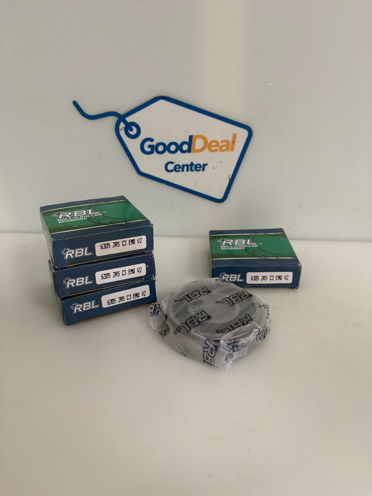 LOT OF 4 RBL ROLLER BEARING 6305 2RS C3 EMQ V2