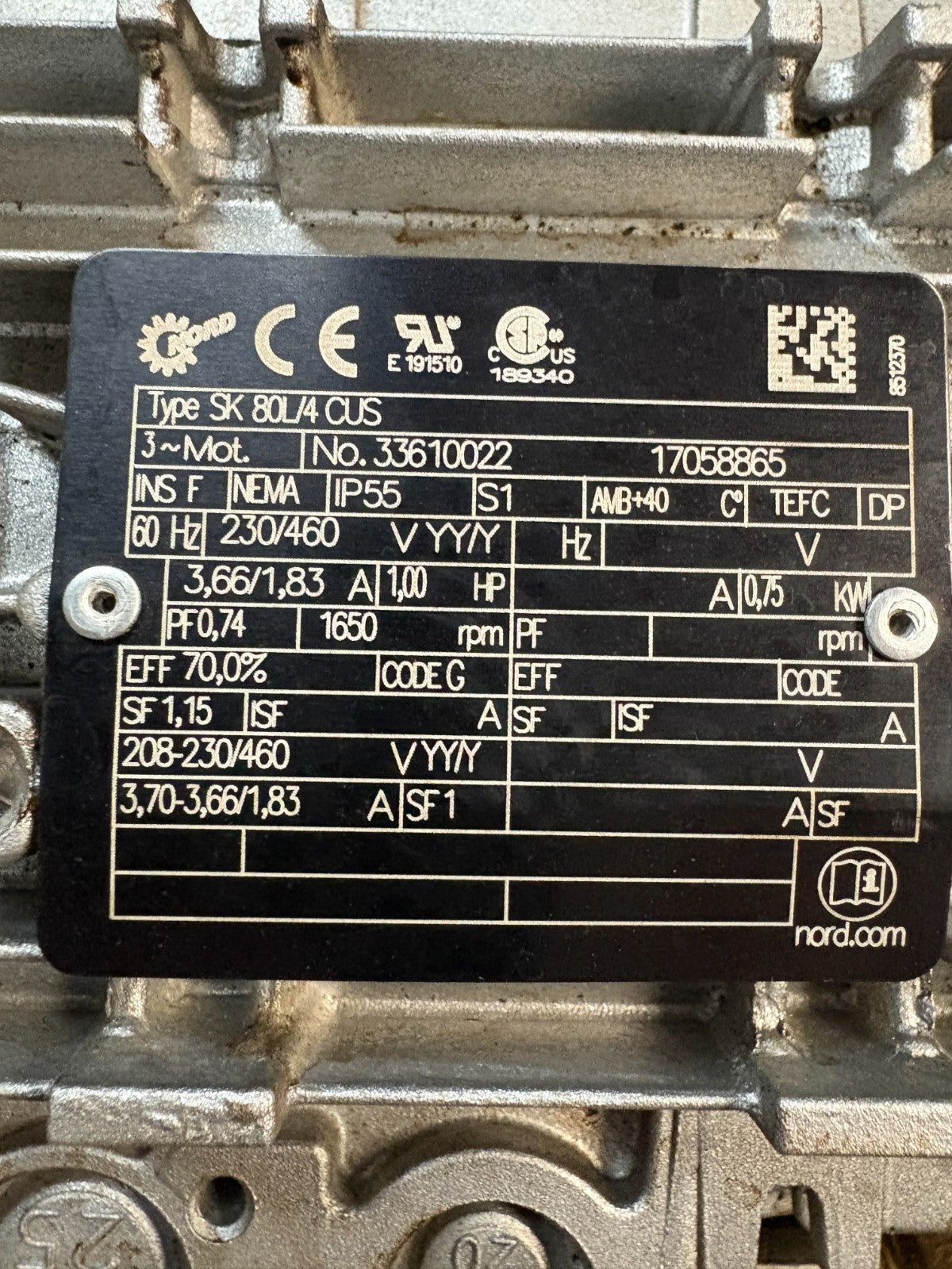 NORD 1HP MOTOR DRIVE SYSTEMS SK 80L/4 CUS W/ GEAR BOX SK 1SI50-N56C-80L/4 CUS