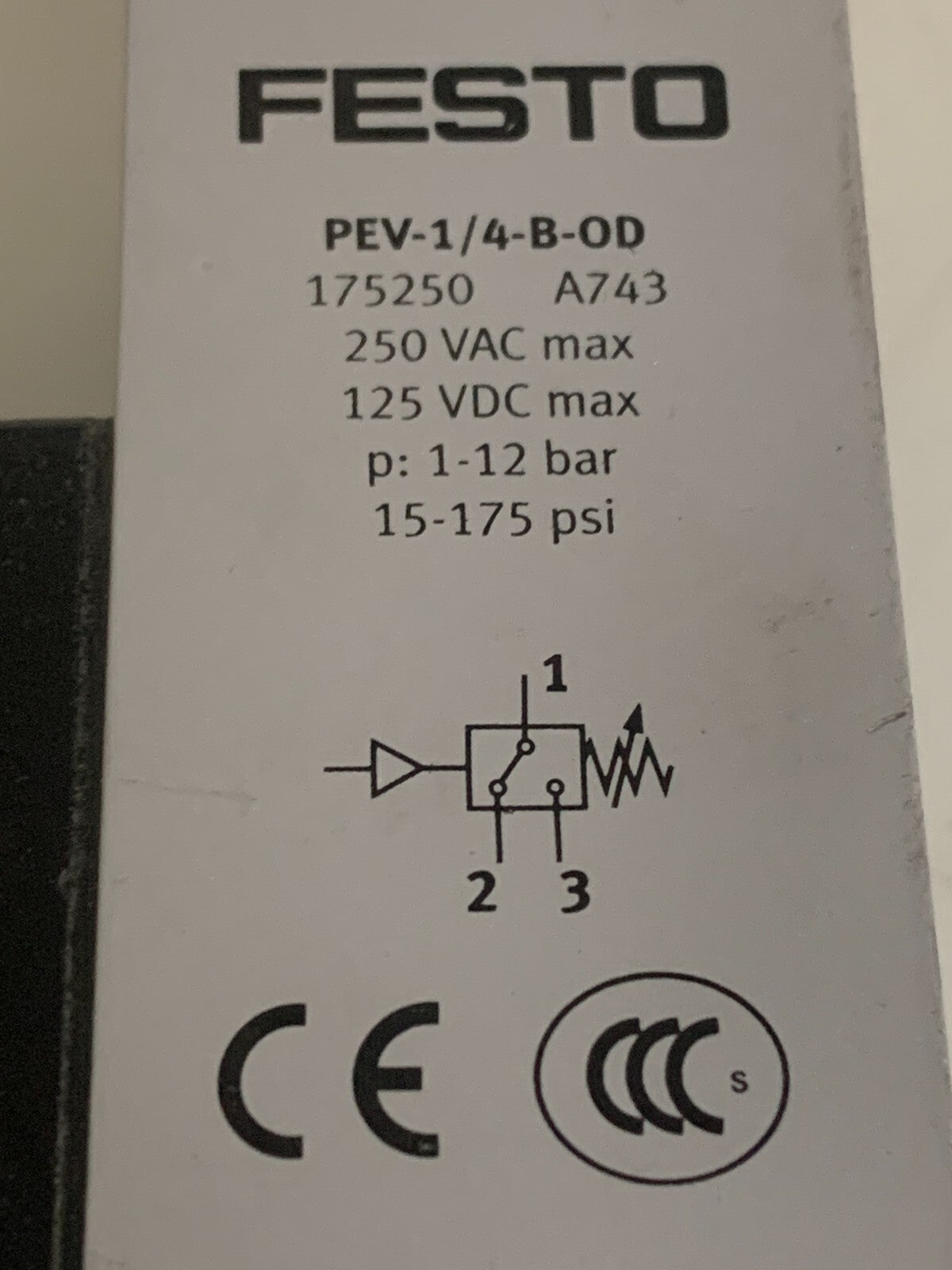 FESTO PRESSURE SWITCH PEV-1/4-B-OD 175250 W/CABLE3