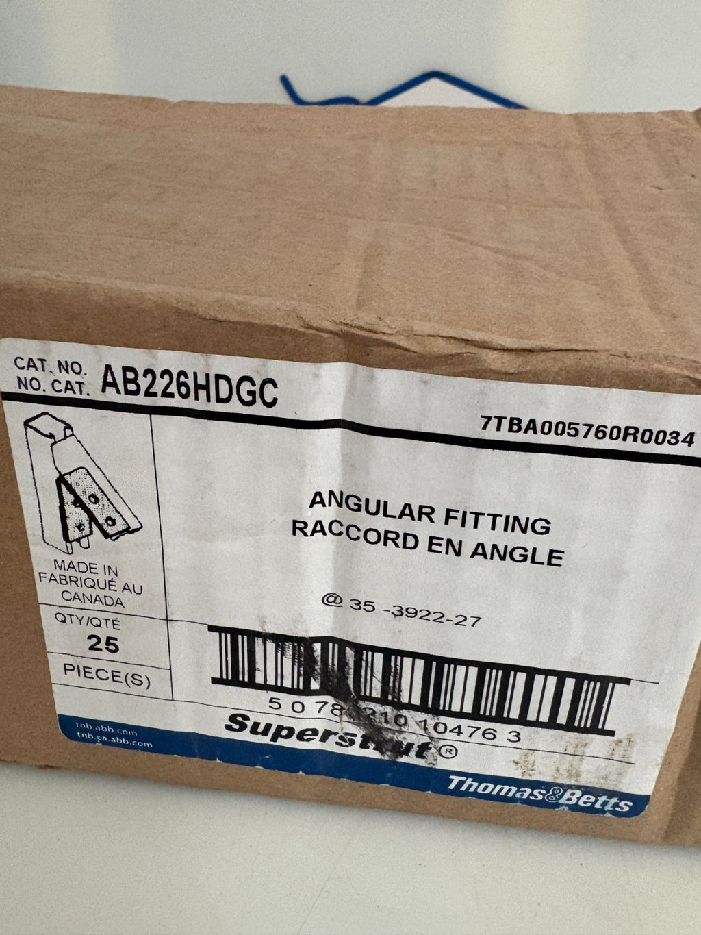ABB THOMAS & BETTS ANGULAR FITTING AB226HDGC 25 IN BOX2
