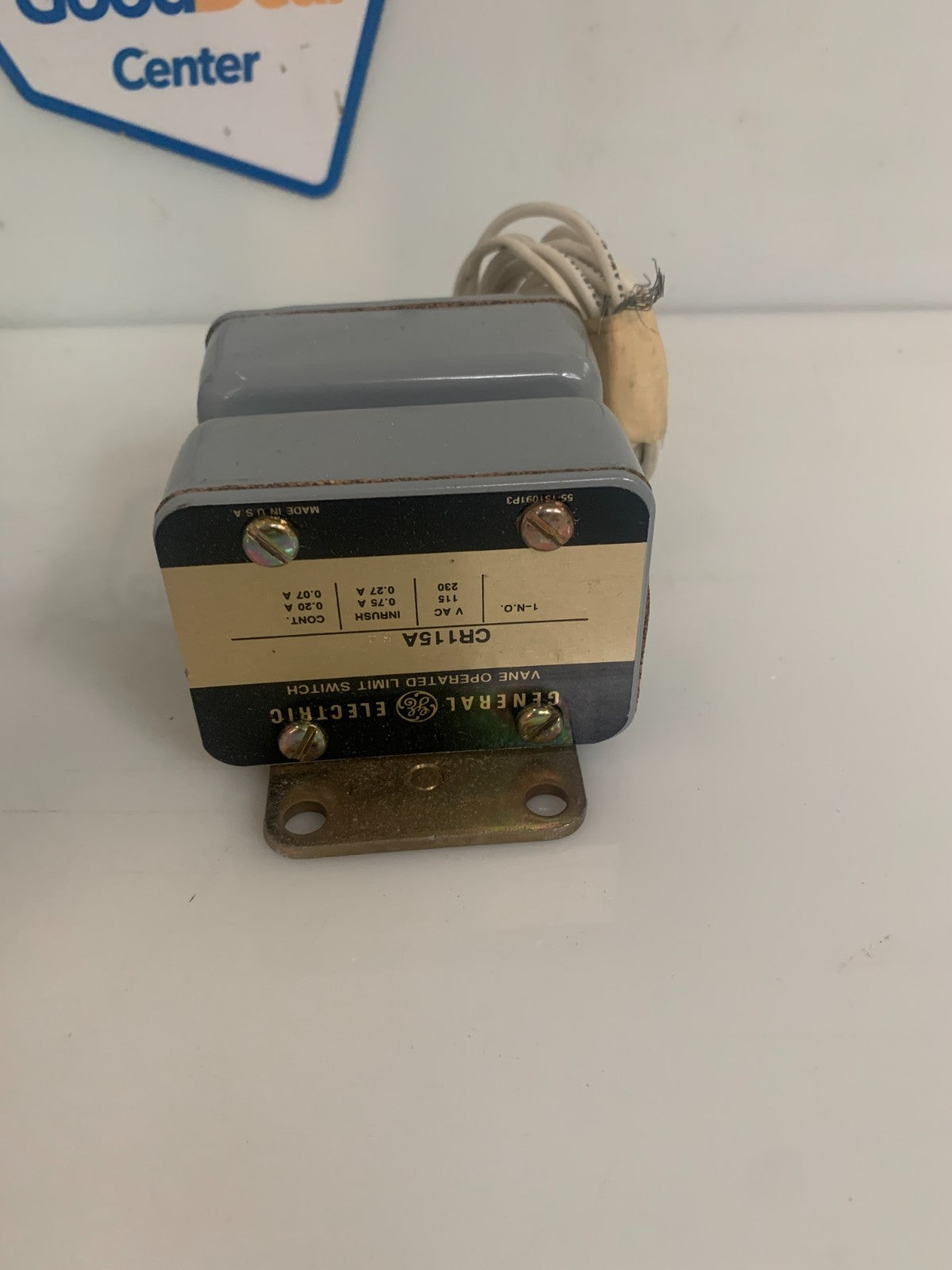 GENERAL ELECTRIC VANE OPERATED LIMIT SWITCH CR115A541