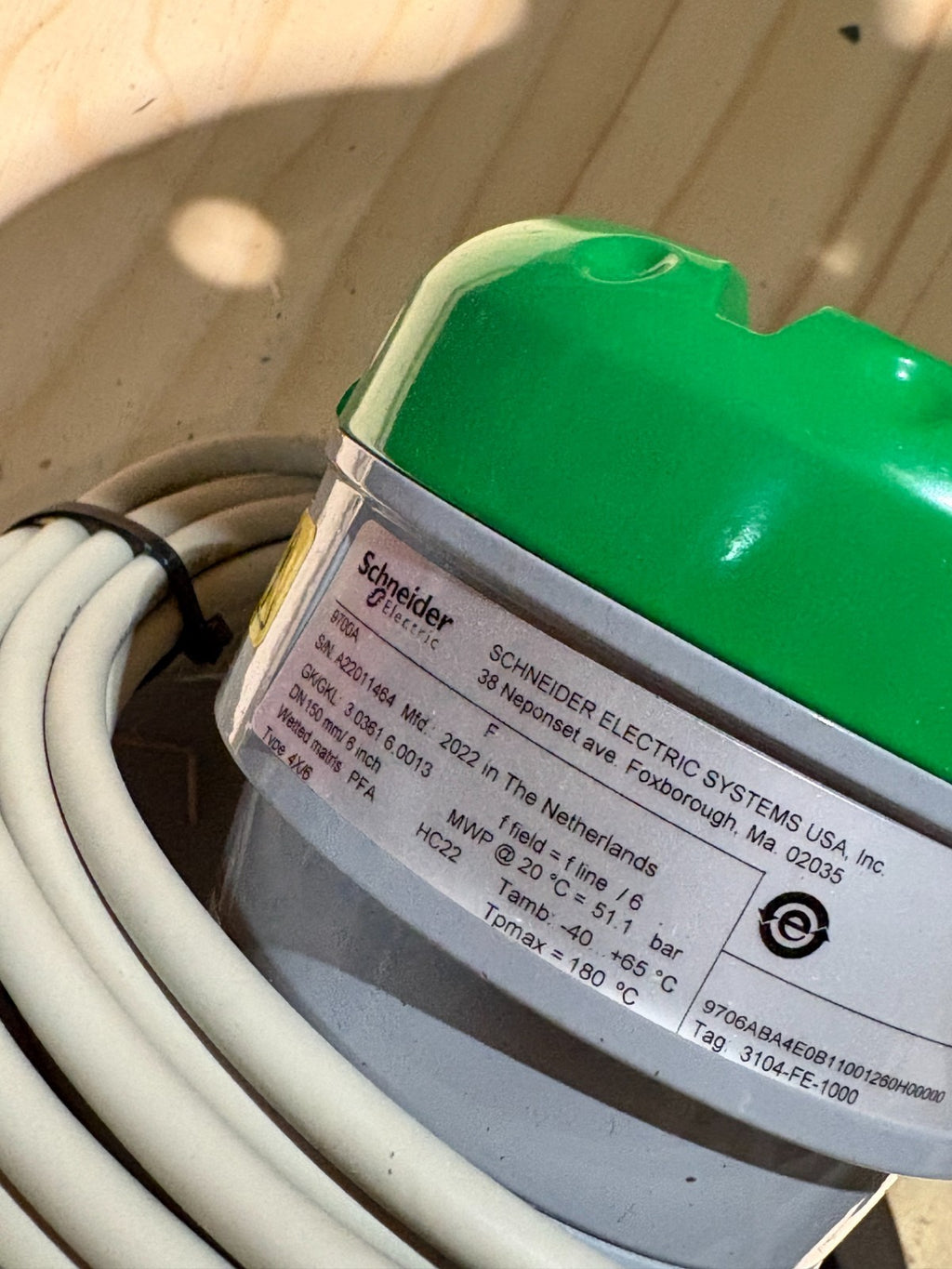 SCHNEIDER ELECTROMAGNETIC FLOW METER IMT33A W/MAGNETIC FLOW TUBE 9700A1