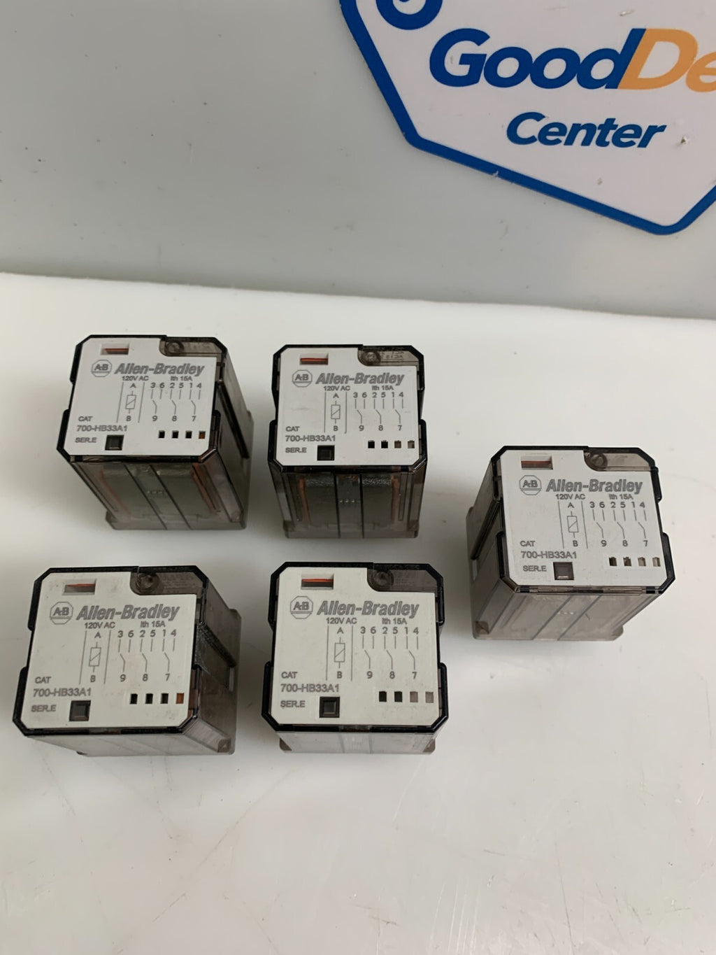 ALLEN BRADLEY  700-HB33A1   Relay  Serie E  (Lot of 5)