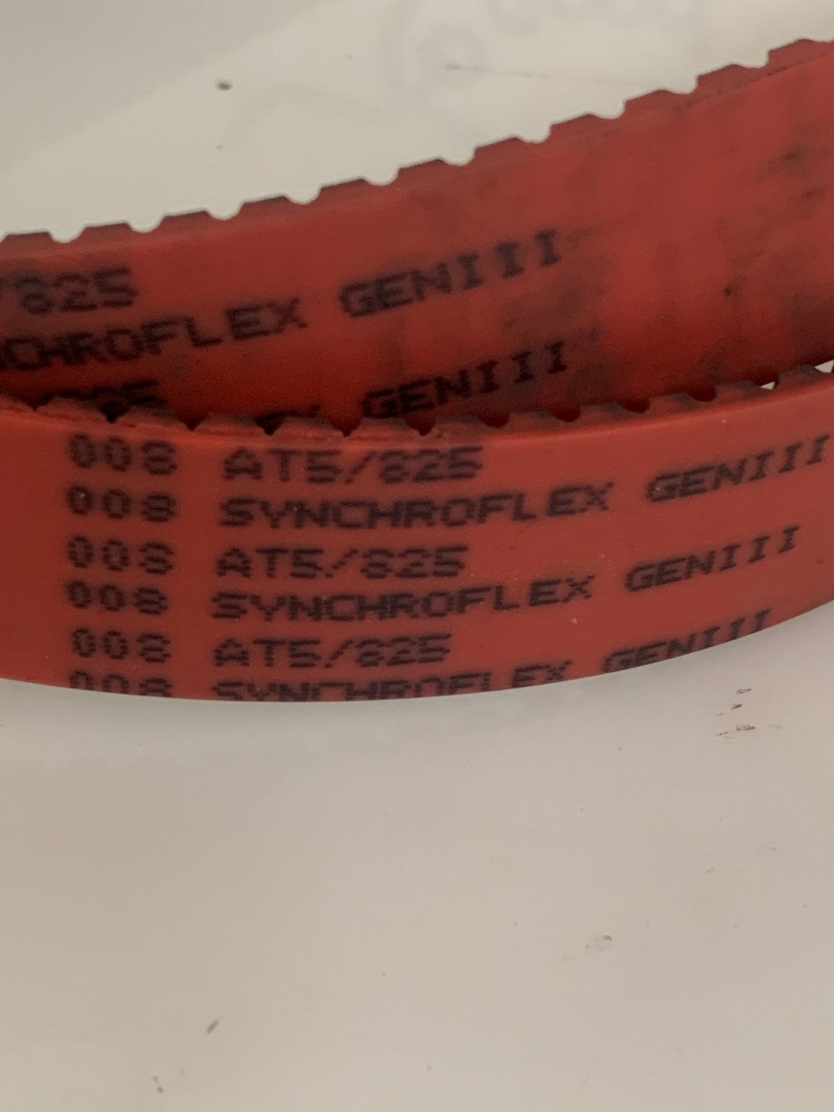 LOT OF 2 CONTINENTAL SYNCHROFLEX AT5/825 GENIII