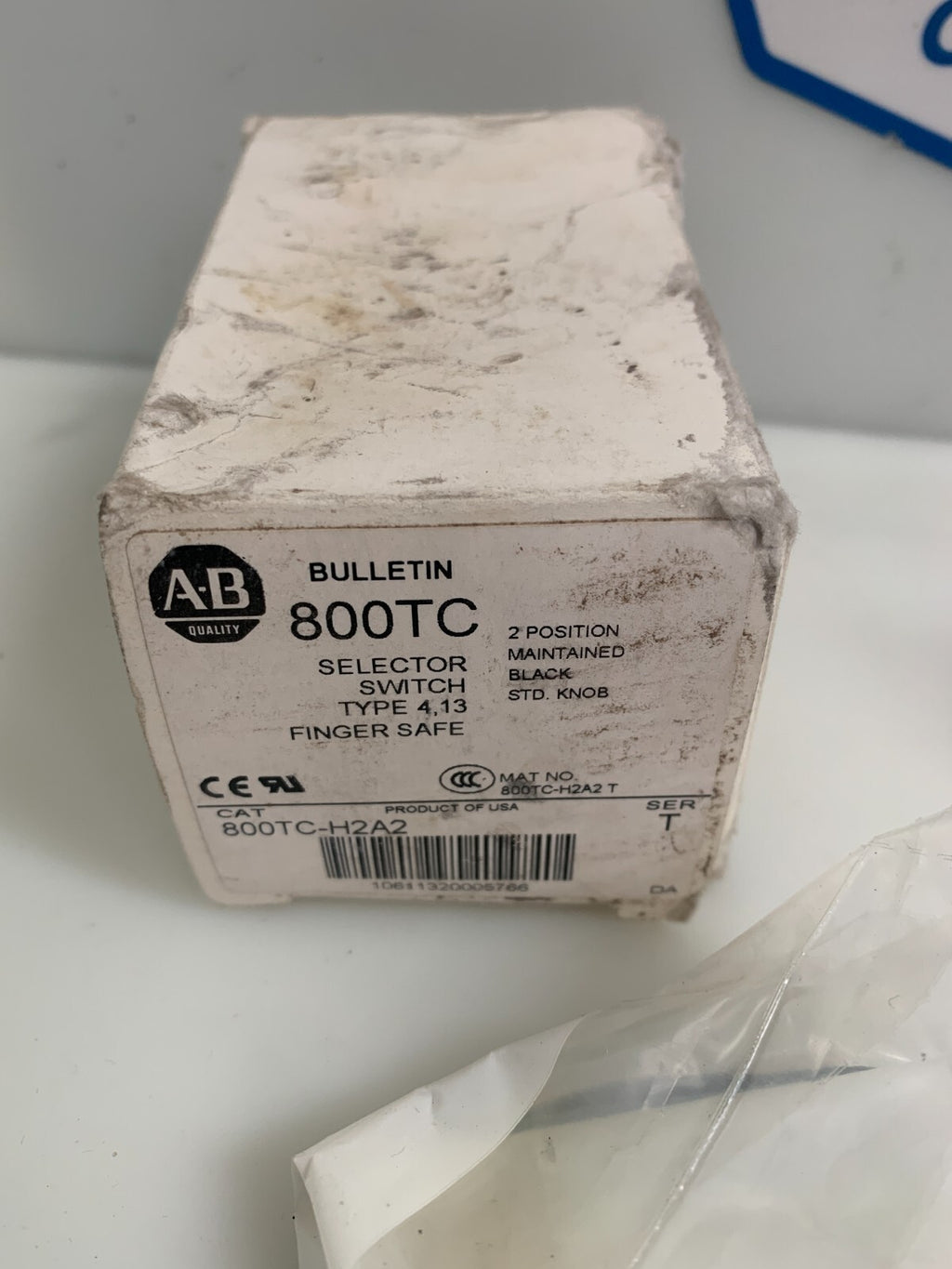 ALLEN BRADLEY SELECTOR SWITCH 800TC-H2A2