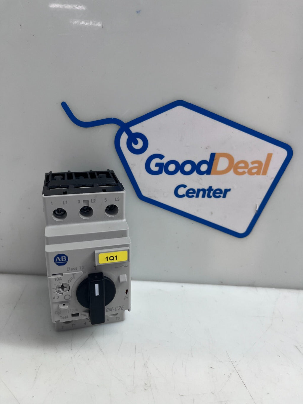 ALLEN-BRADLEY  140M-C2E-C10 Circuit Breaker Serie C (Like New)