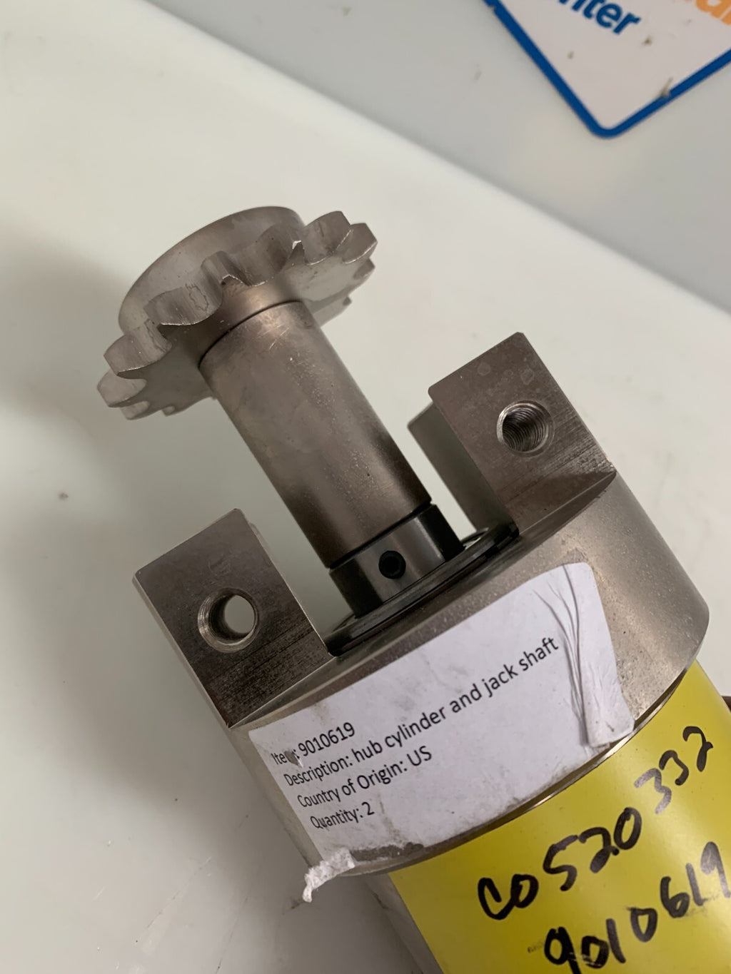 DOUGLAS HUB CYLINDER AND JACK SHAFT ASS  #9010619
