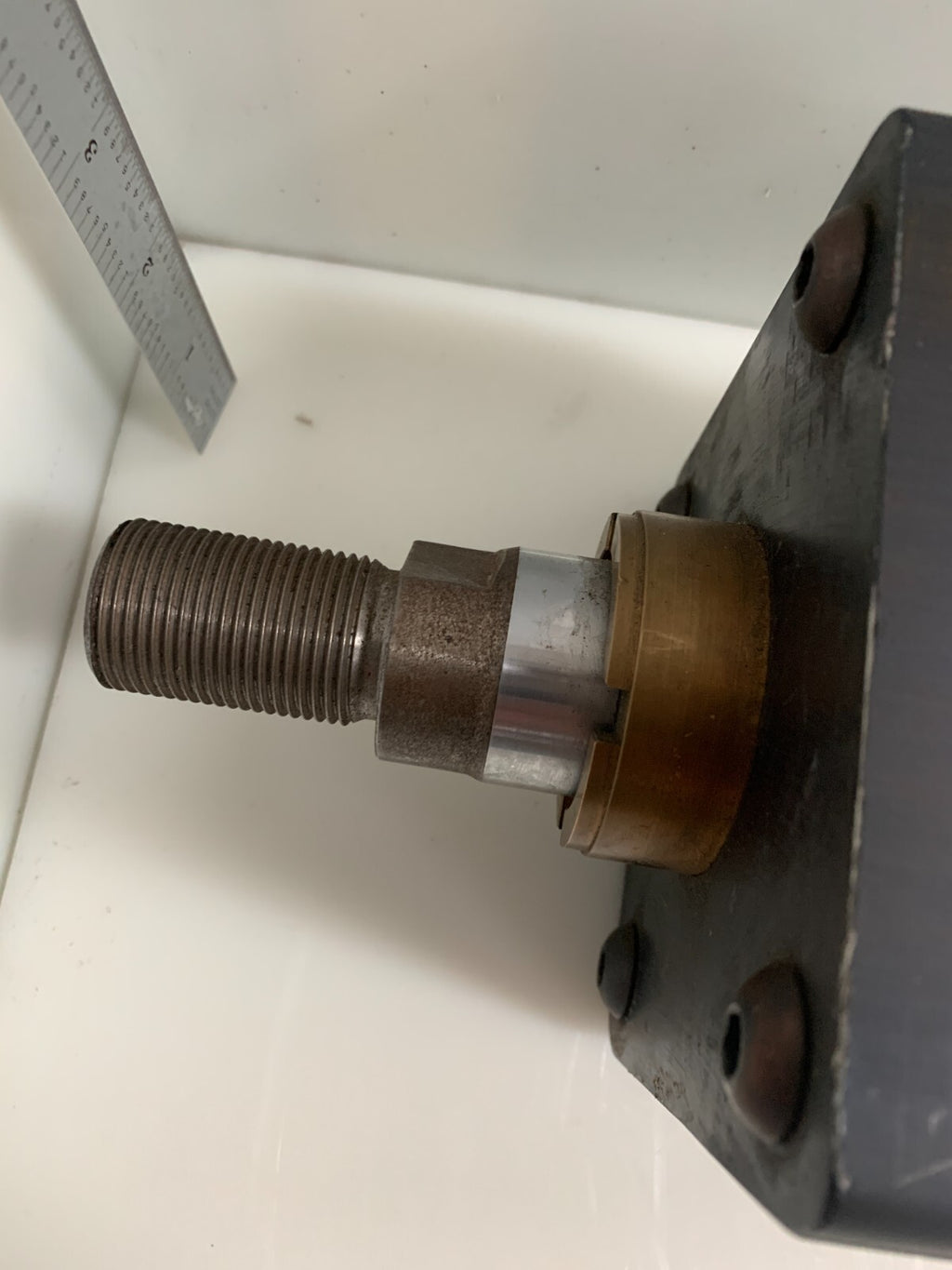 PARKER SCHRADER BELLOWS ECONO-RAM II FW2E12B421 12 . 625  250 PSI