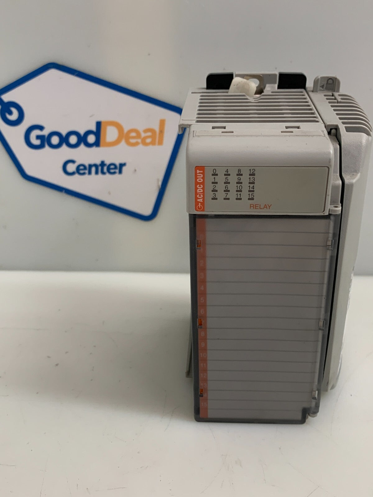 ALLEN BRADLEY   Relay Output Module  1769-0W16  w/Terminator  1769-ECR0