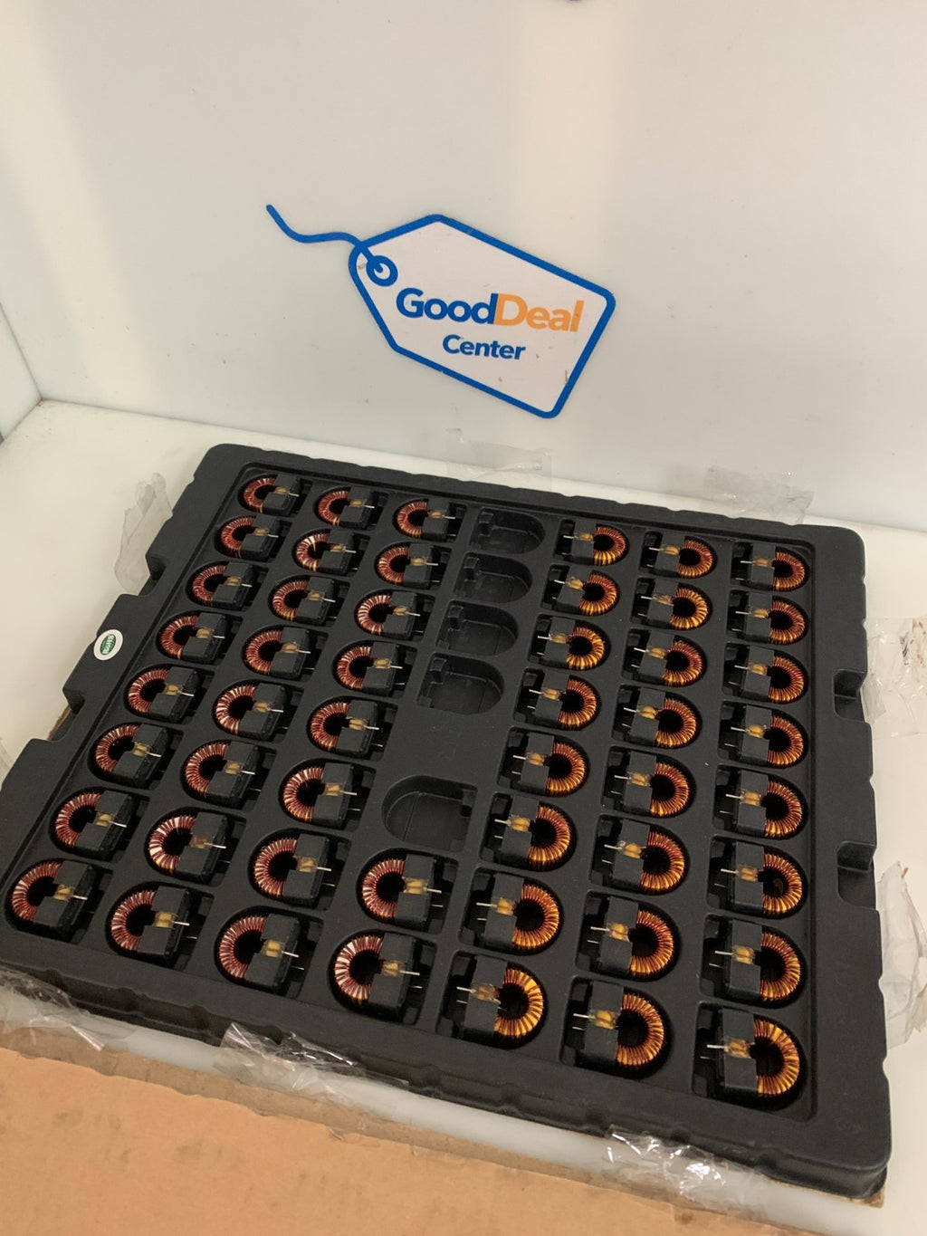 LOT OF 50 INDUCTOR POWER TOROID 100 UH T/H #A080-G-OCM 000026