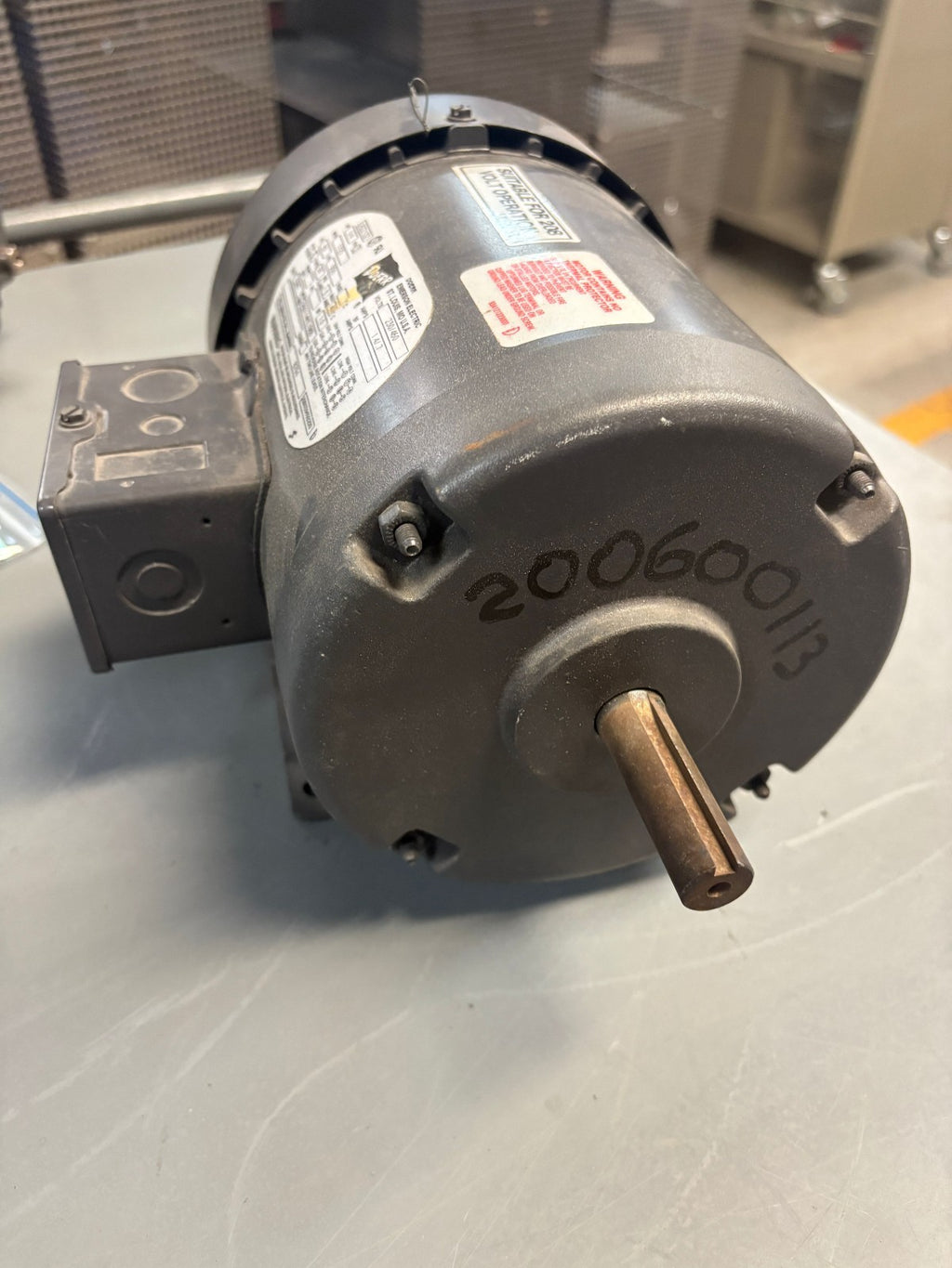 DOERR 1/4 HP MOTOR LR22132 2