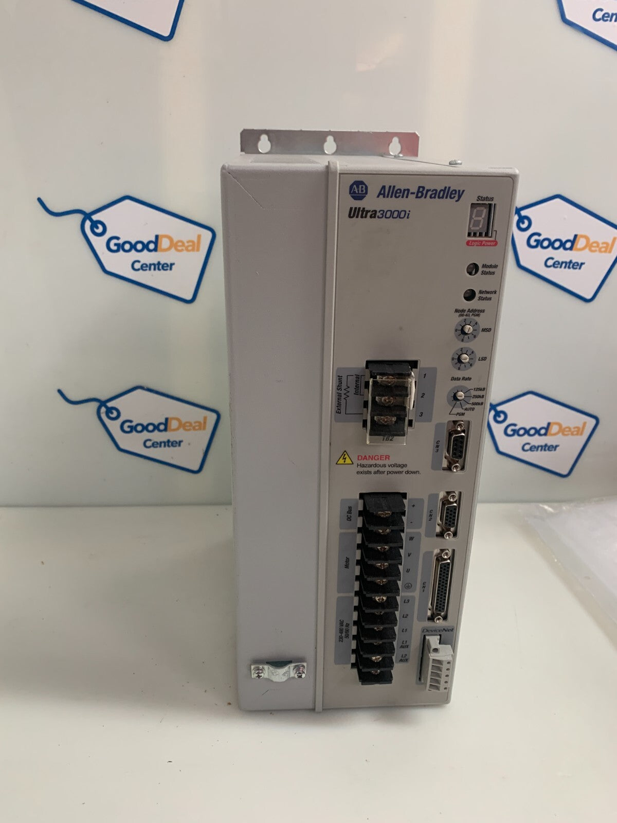 ALLEN BRADLEY ULTRA 3000I SERVO-DRIVE 2098-DSD-HV030X-DN0