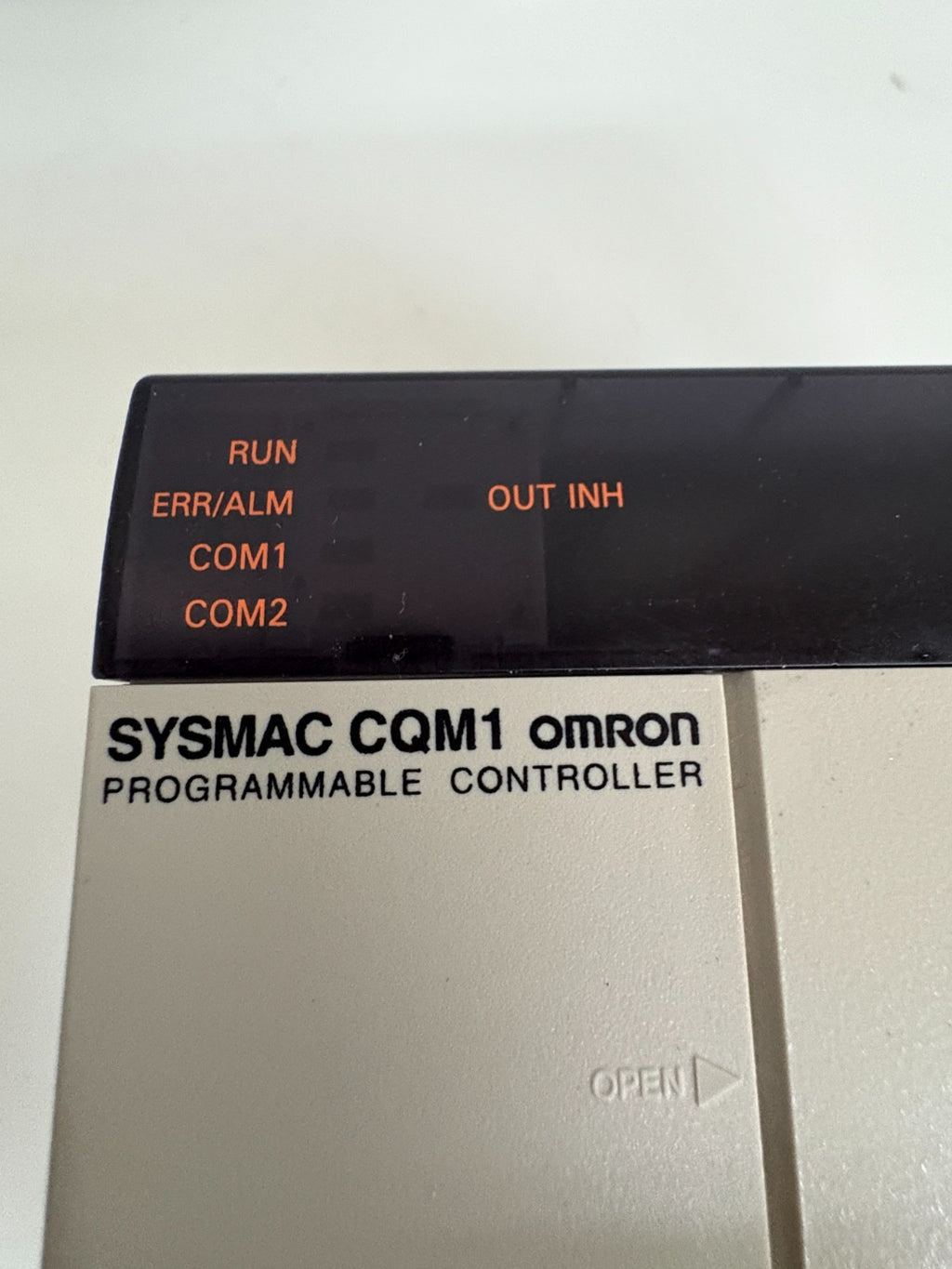 OMRON SYSMAC CQM1 CPU45-V1 PROGRAMMABLE CONTROLLER