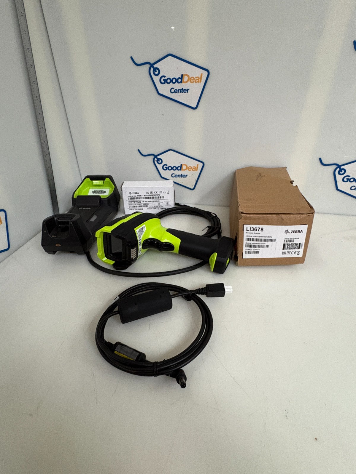 ZEBRA WIRELESS BARCODE SCANNER LI3678 0