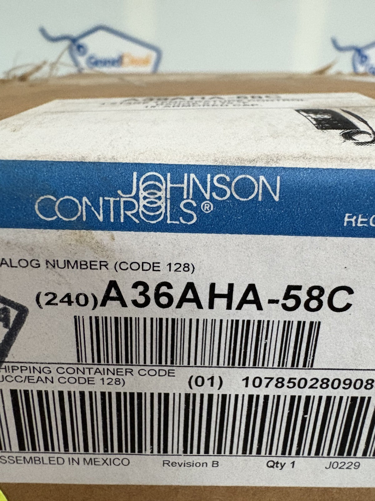 JOHNSON CONTROLS TEMPERATURE CONTROLLER #A36AHA-58C