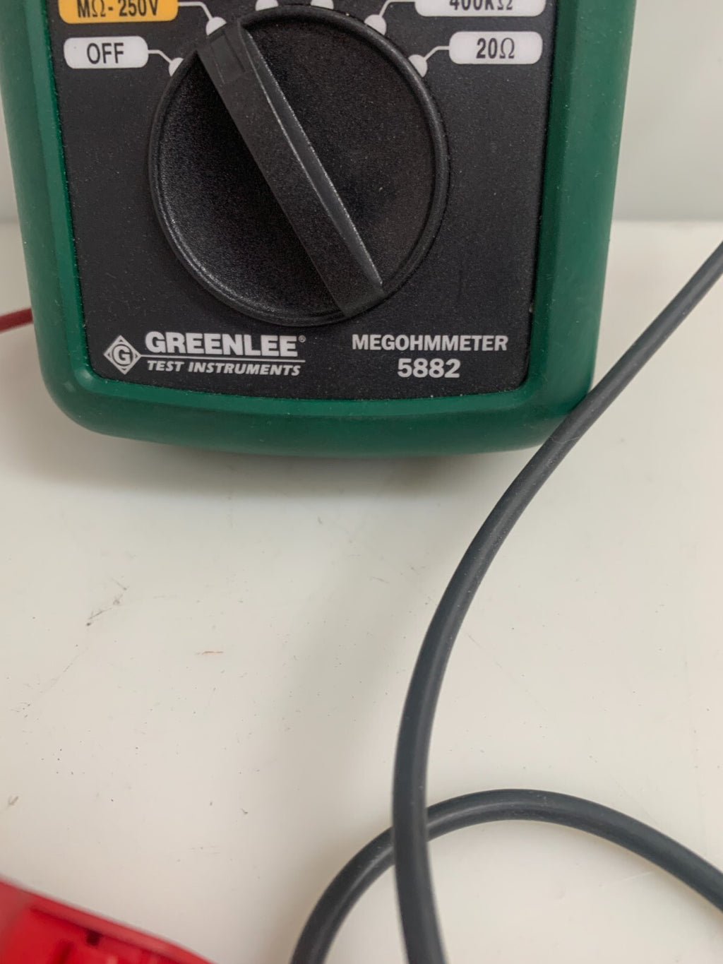 GREENLEE 250/500/1000V DIGITAL ANALOG MEGOHMMETER #5882