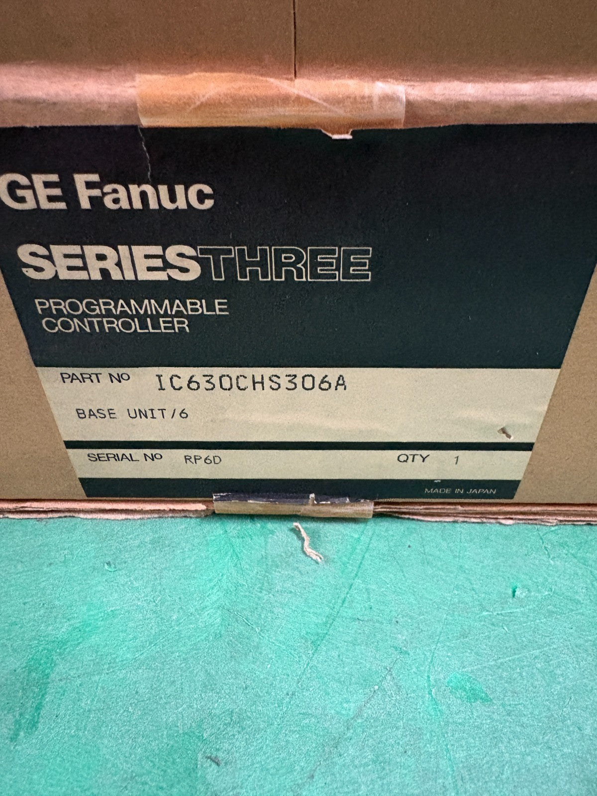 GE FANUC PROGRAMMABLE CONTROLLER IC630CHS306A