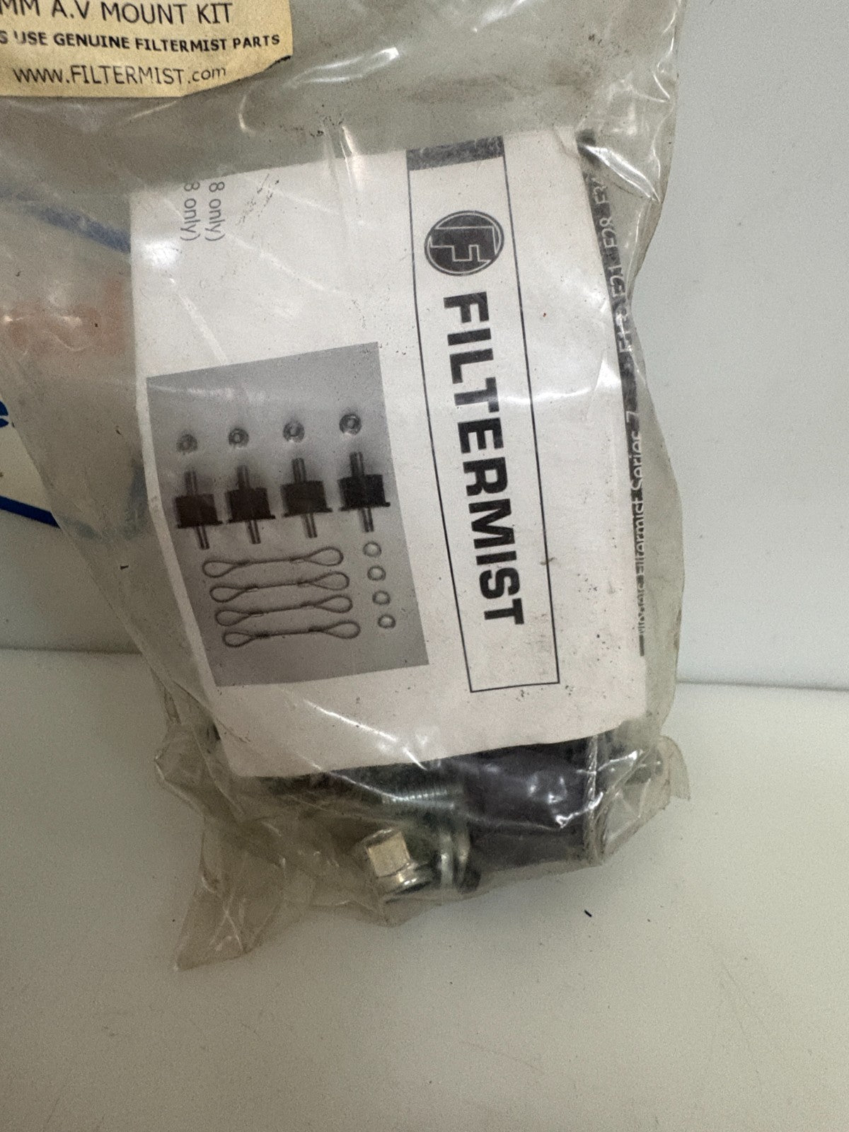 LOT OF 4 FILTERMIST MOTOR MOUNT KIT 7000AVK1