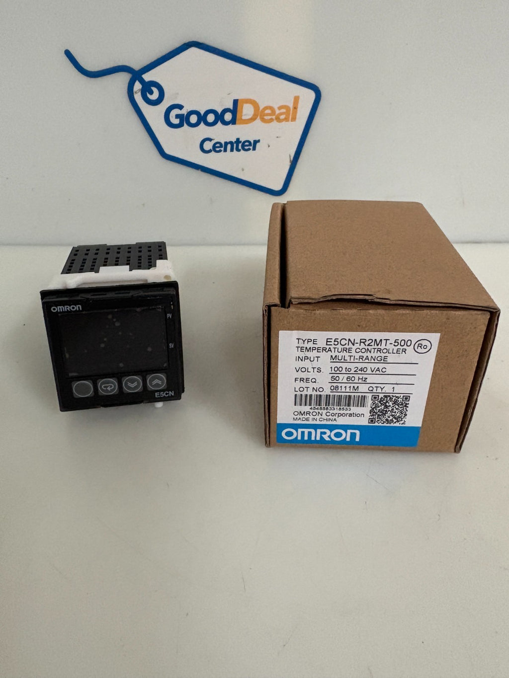 OMRON TEMPERATURE CONTROLLER E5CN-R2MT-500