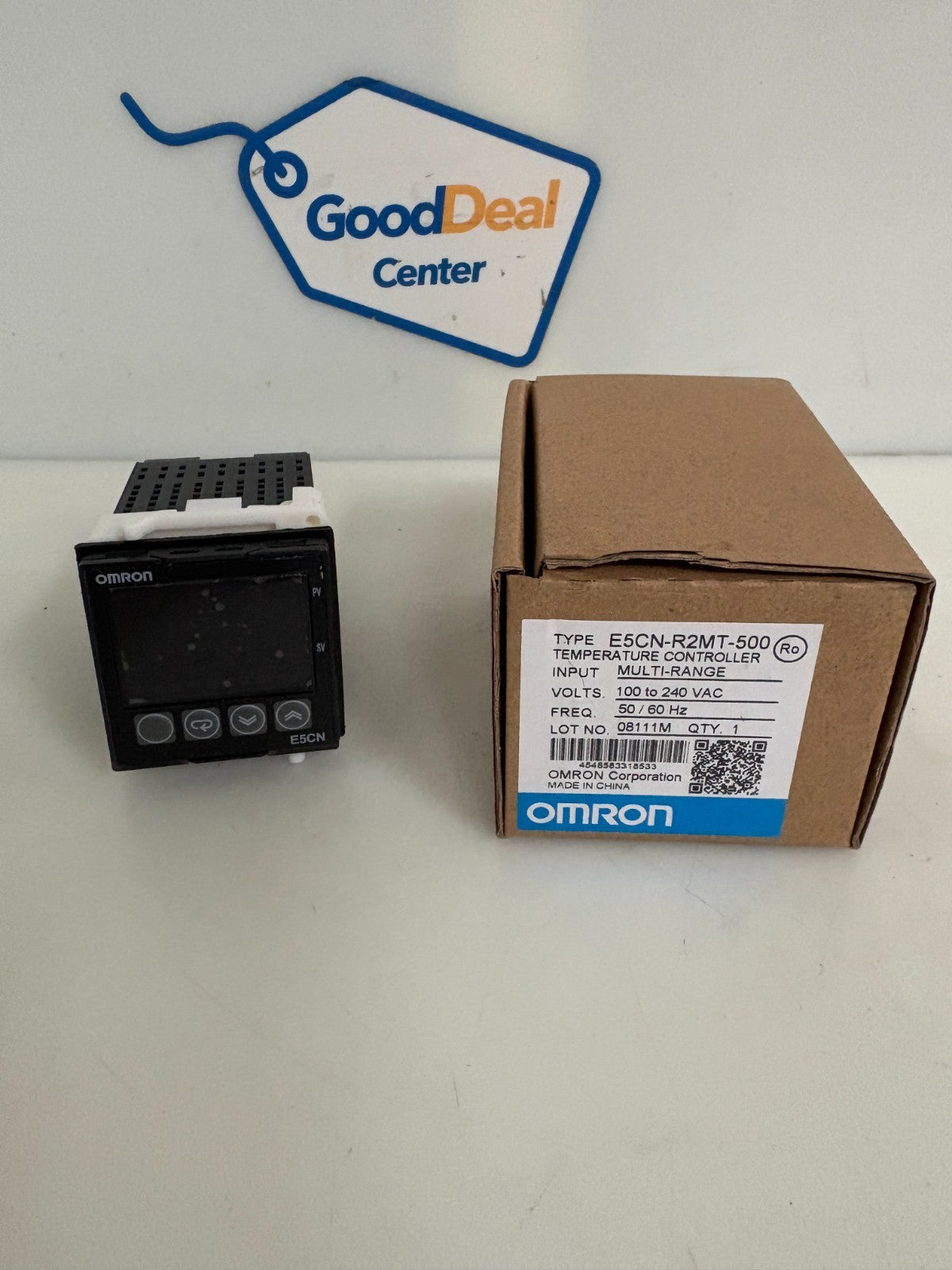 OMRON TEMPERATURE CONTROLLER E5CN-R2MT-500