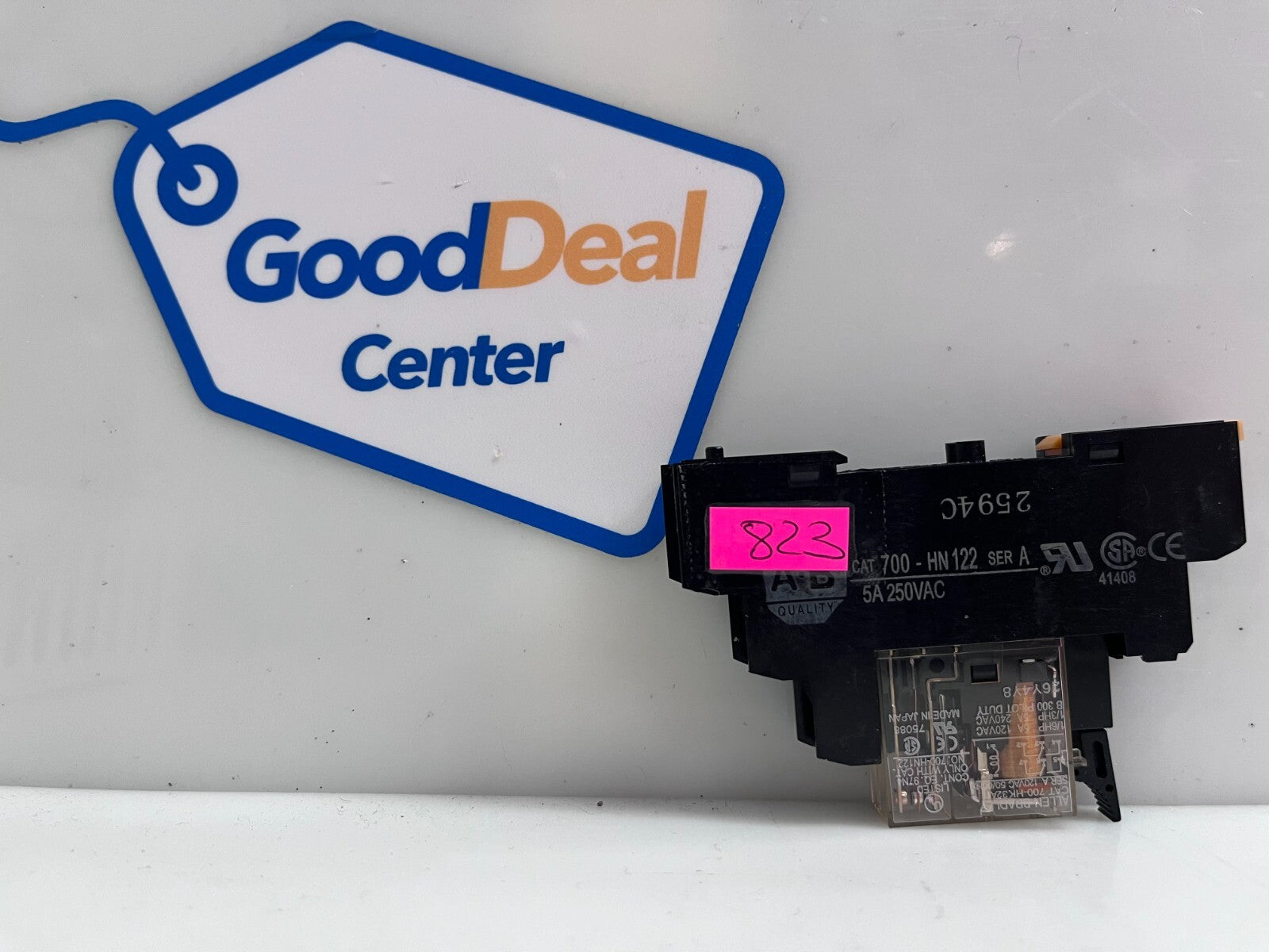 ALLEN-BRADLEY 700-HN122 Relay Socket w/A-BRADLEY 700-HK32A1 Relay (Lot of 3)