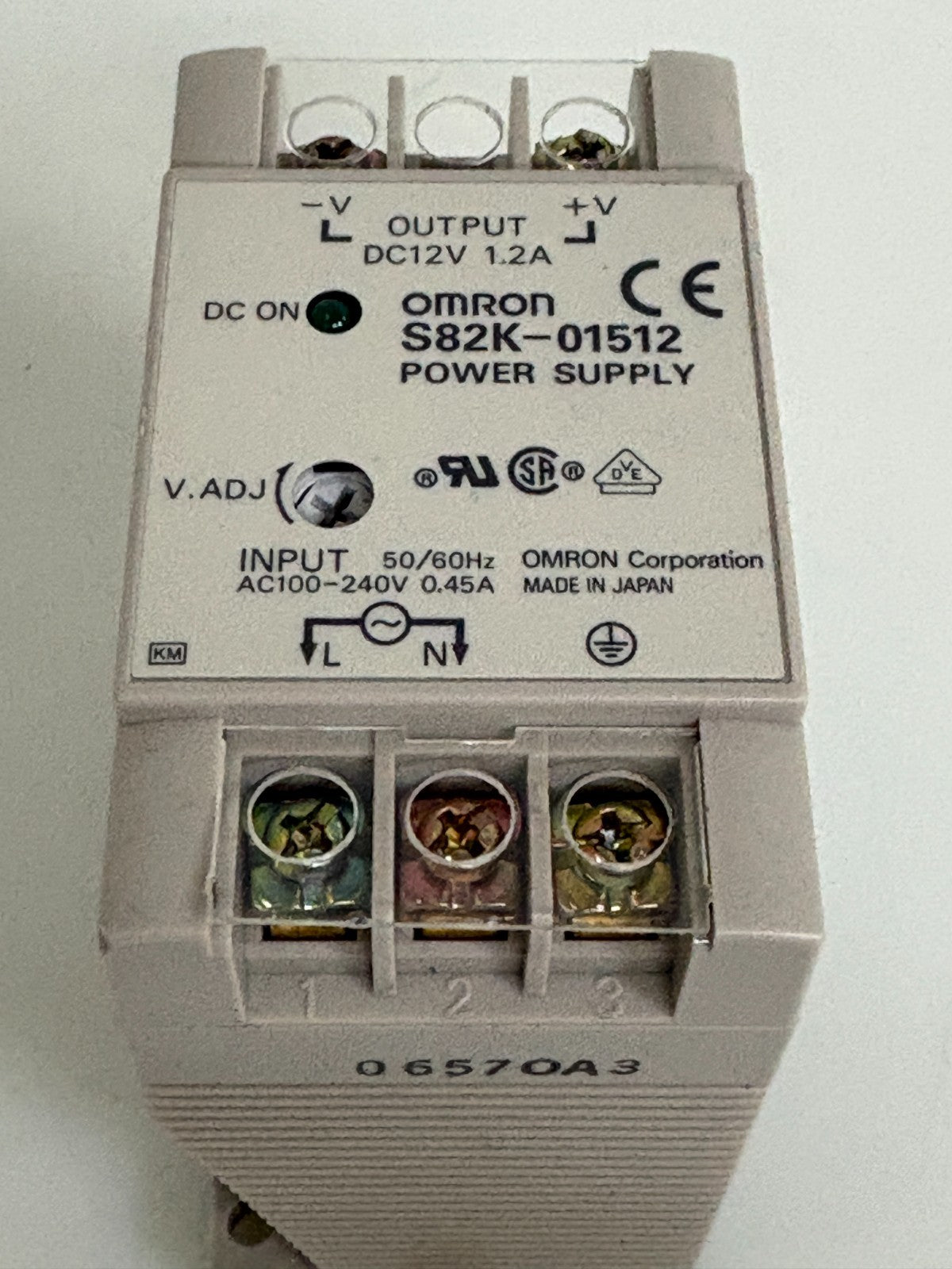 OMRON SWITCHING POWER PLAY S82K-01512