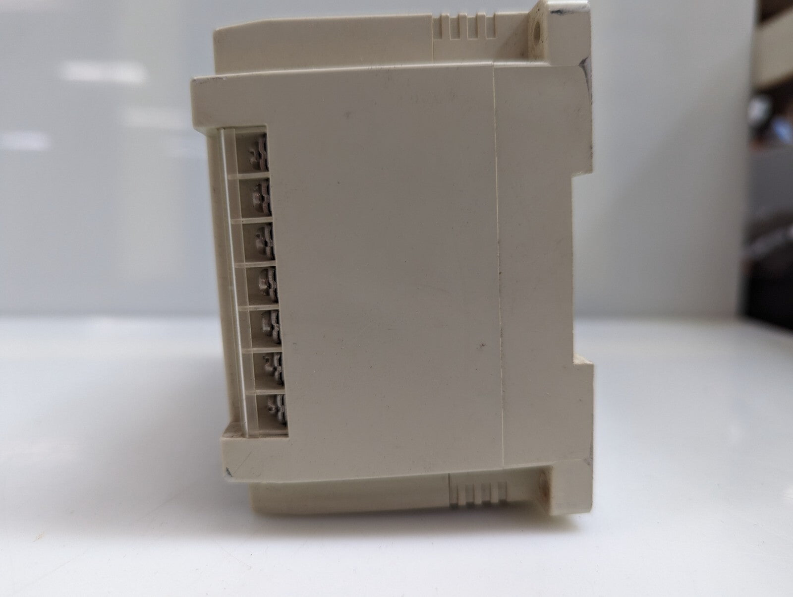SMC CEU2P Programmable Controller With Key