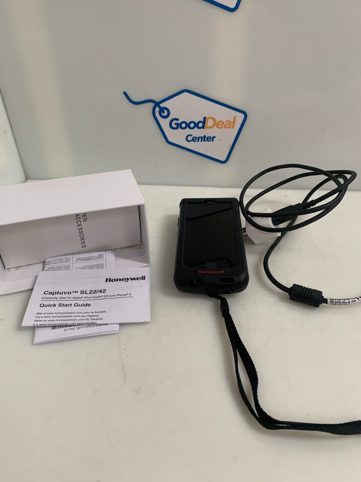 Honeywell Captuvo Iphone Barcode Scanner SL42-055301-K