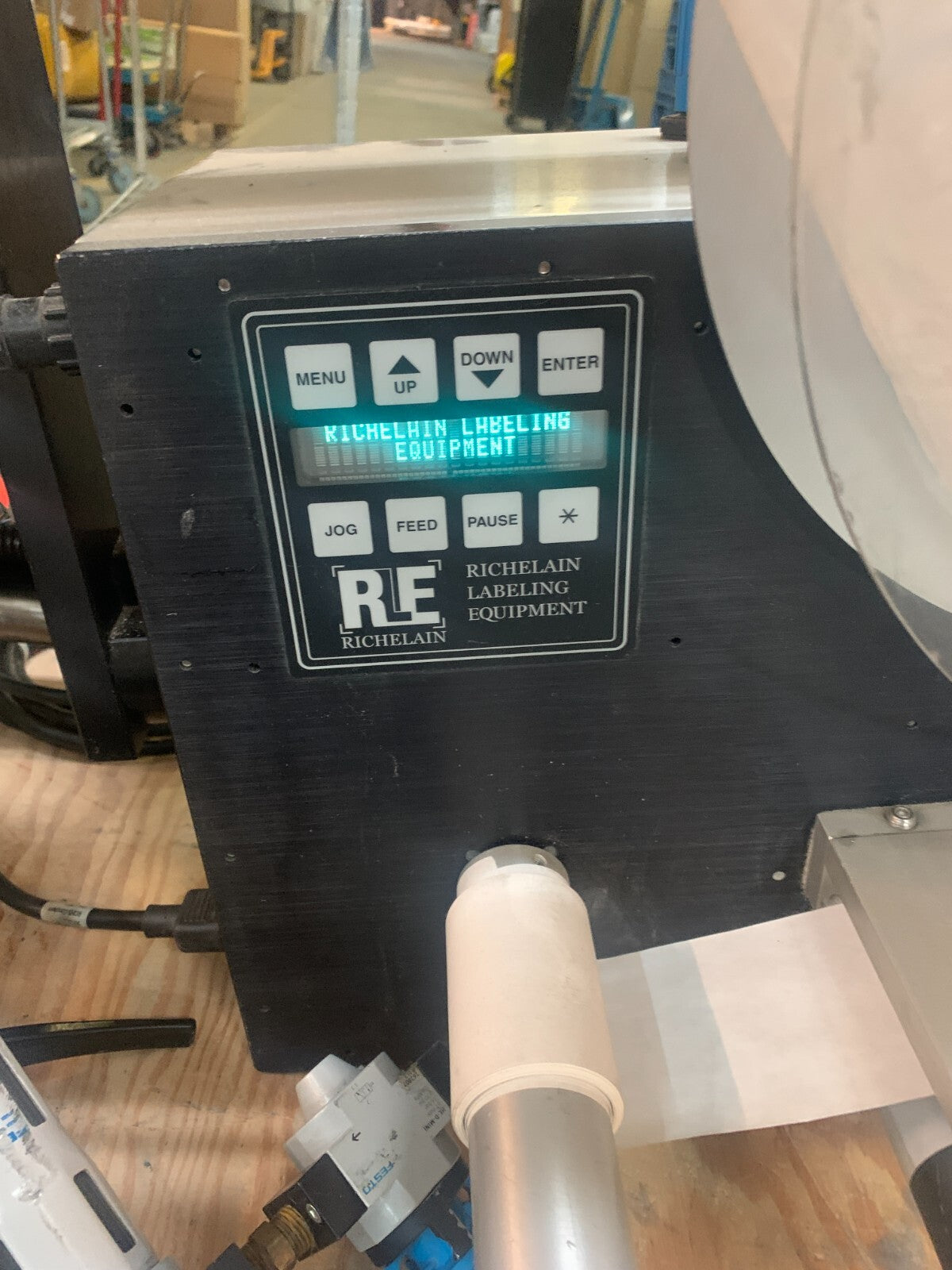 RICHELAIN Top Labeler w/Adjustment Pneumatic Track1
