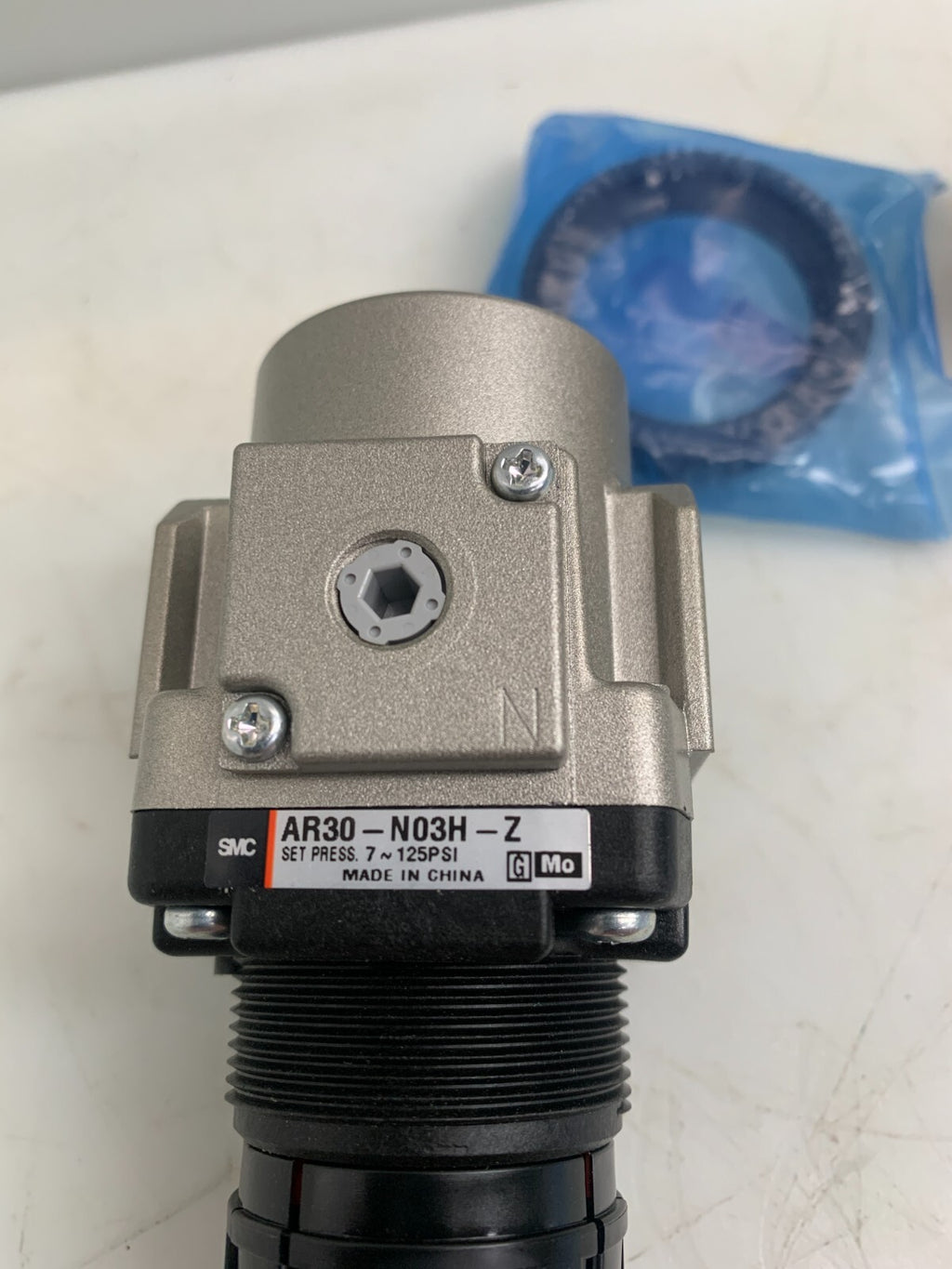 SMC AR30-N03H-Z Pneumatic Pressure Regulator1