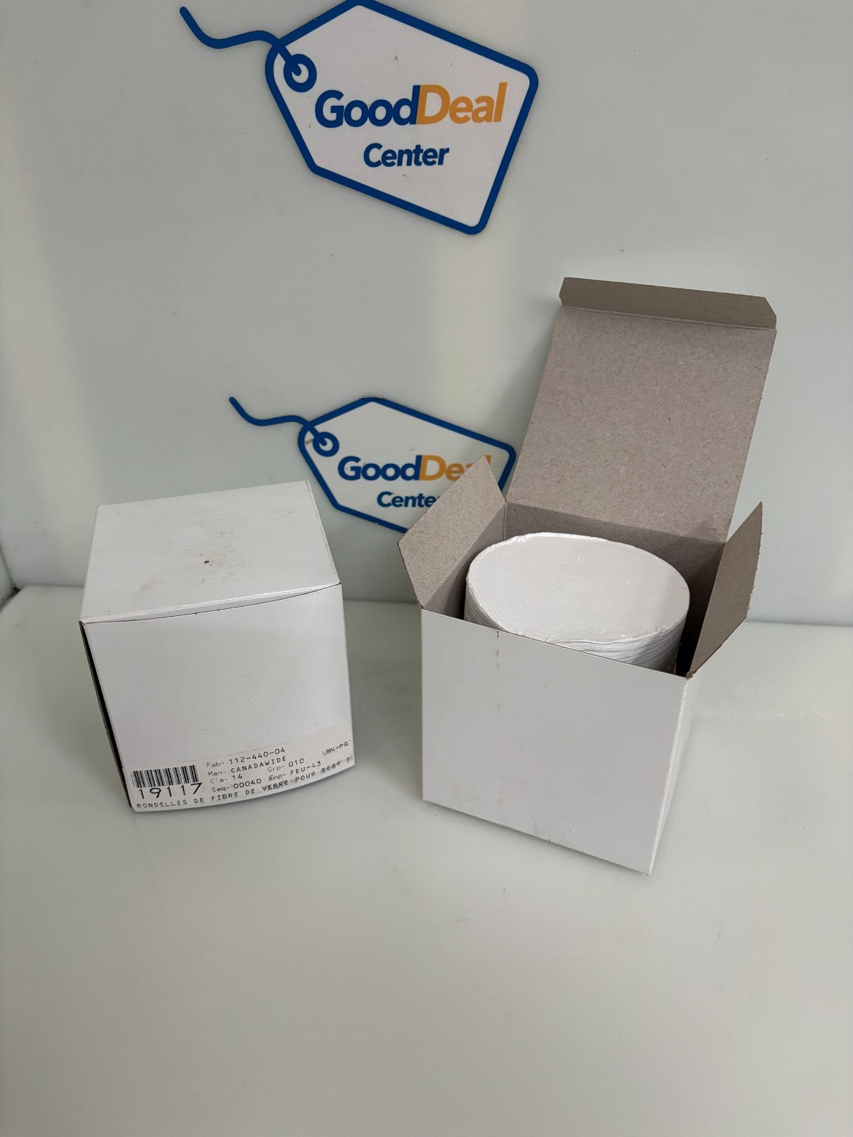 LOT OF 2 CANADA WIDE FIBERGLASS DISC 100/BOX 3 1/2