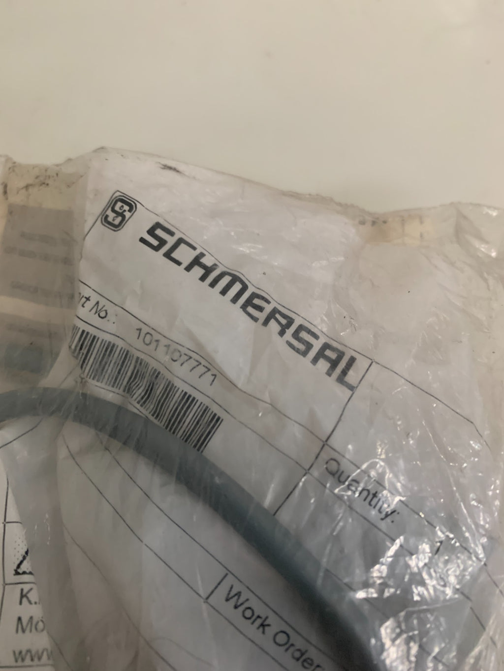 SCHMERSAL MAGNET SAFETY SENSOR BNS 33-11Z-2063