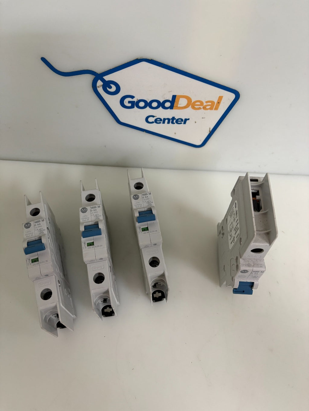 LOT OF 4 ALLEN BRADLEY CIRCUIT BREAKER #1489 M D5A