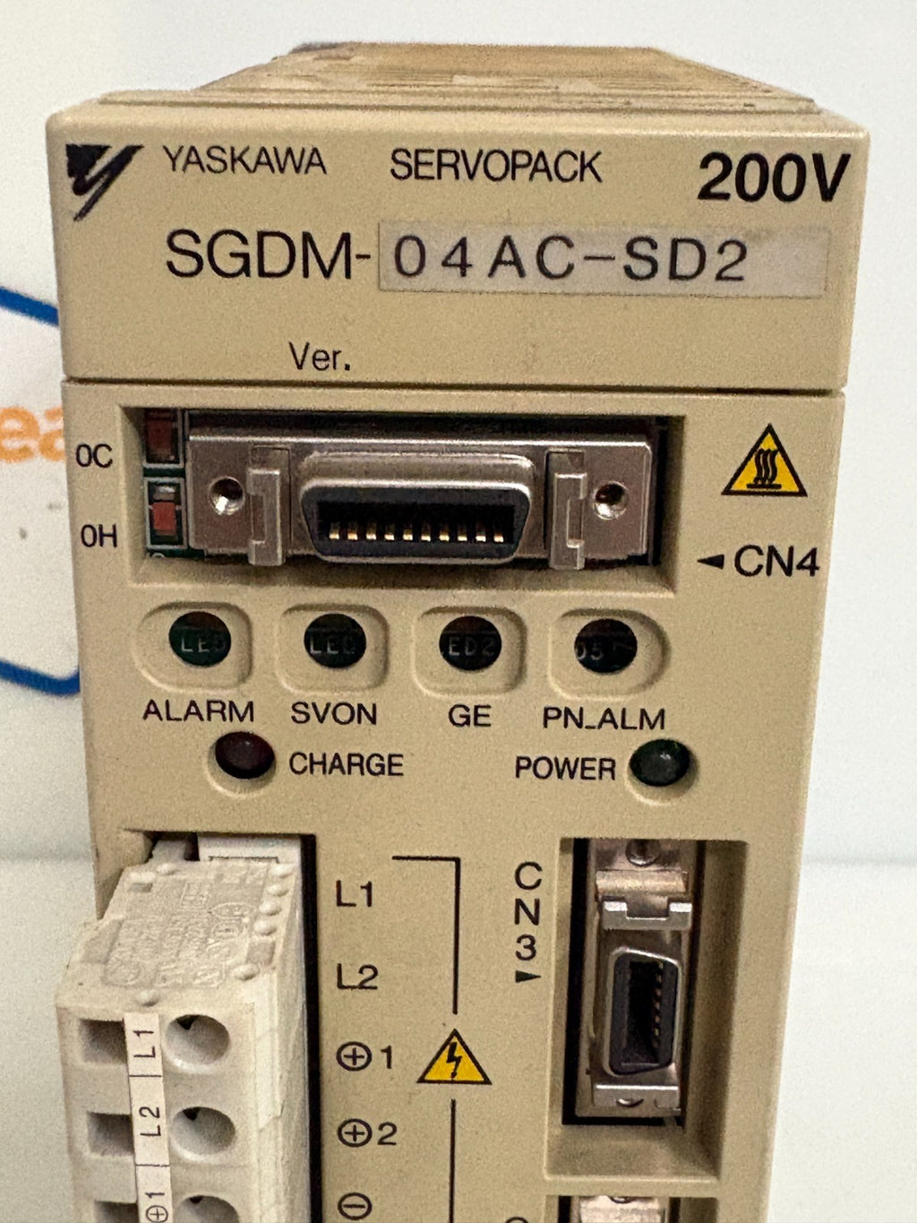 YASKAWA SERVOPACK SGDM-04AC-SD2
