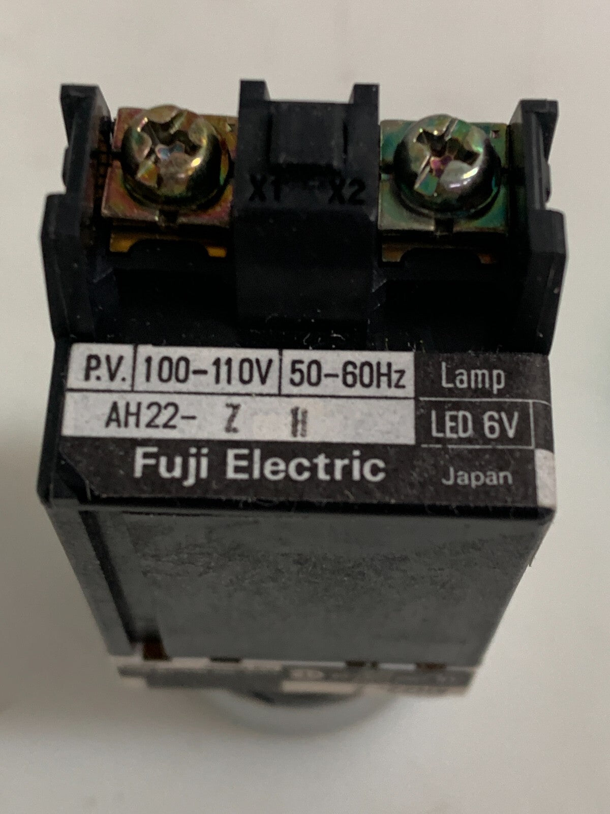 FUGI ELECTRIC GREEN PUSH BUTTON AH22 ZGH4