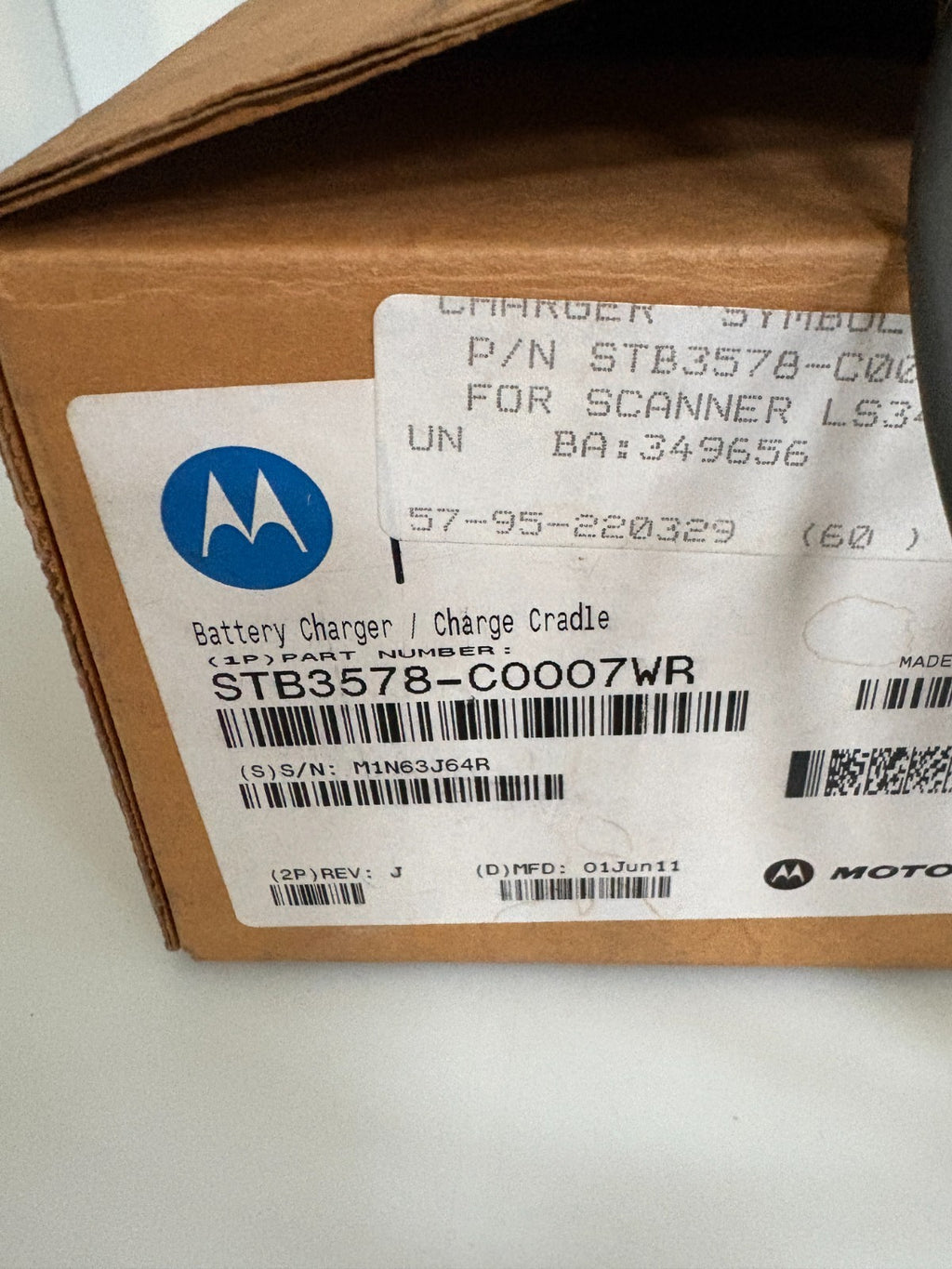 MOTOROLA CHARGING CRADLE STB3578-C0007WR W/CORD 4