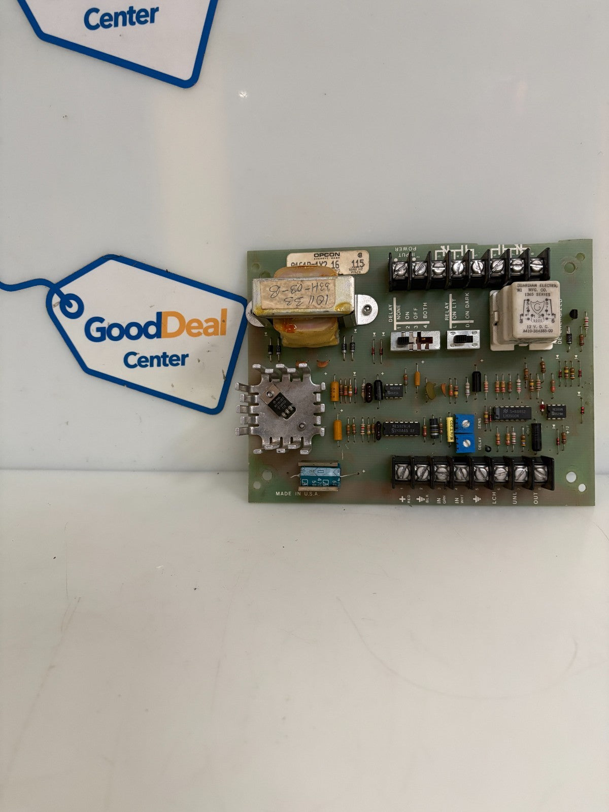 OPCON LIGHTING PHOTOCELL & SENSOR CIRCUIT BOARD 8161B-1X2 16 115 V0