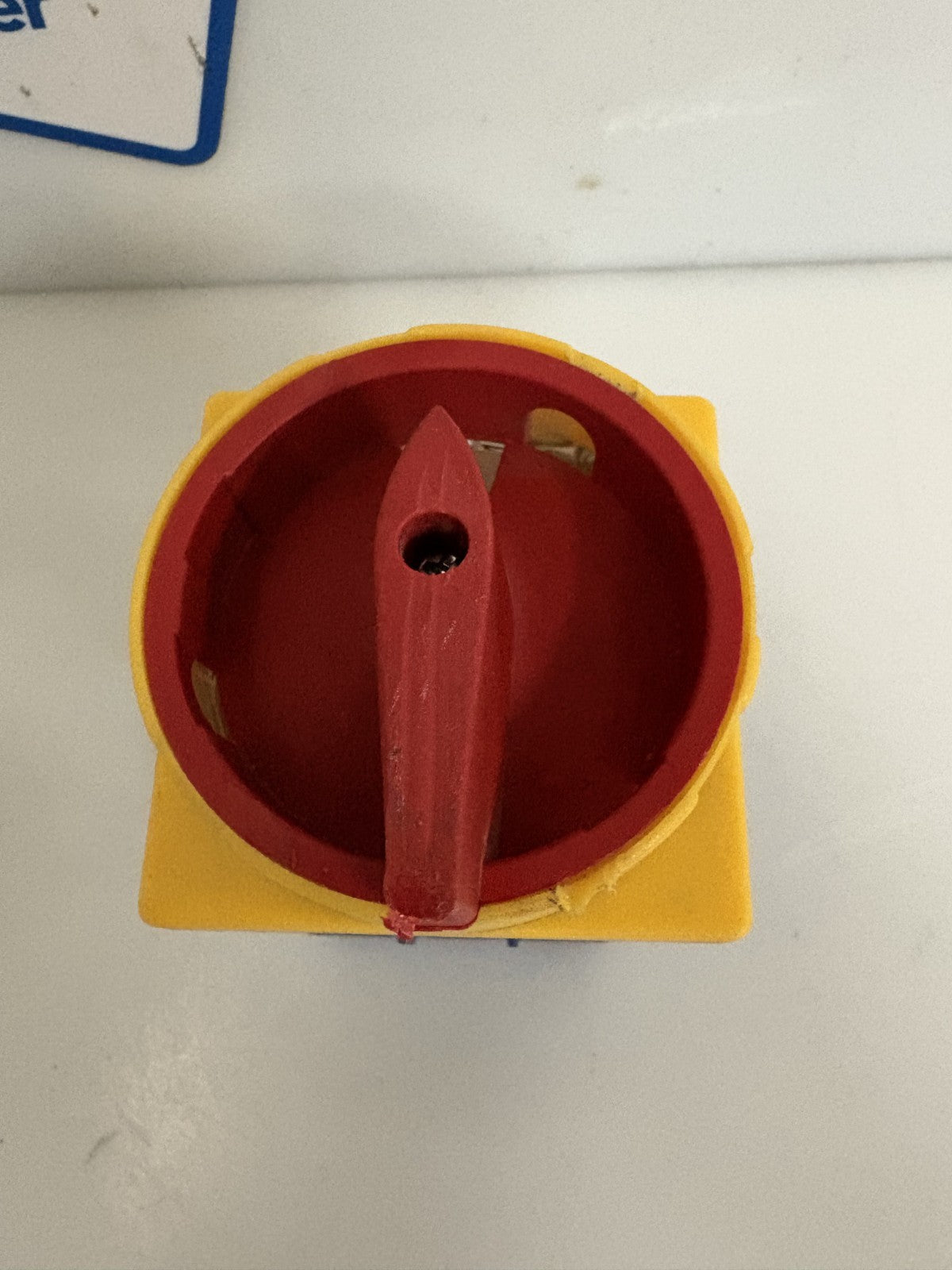 KRAUS & NAIMER DISCONNECT SWITCH 60A 600V KG64