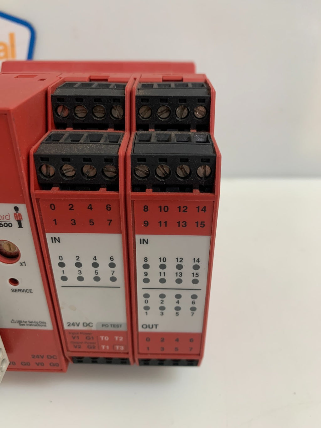 ALLEN BRADLEY SMART GUARD 600 PLC SAFETY CONTROLLER 1752-L24BBB SER A REV B