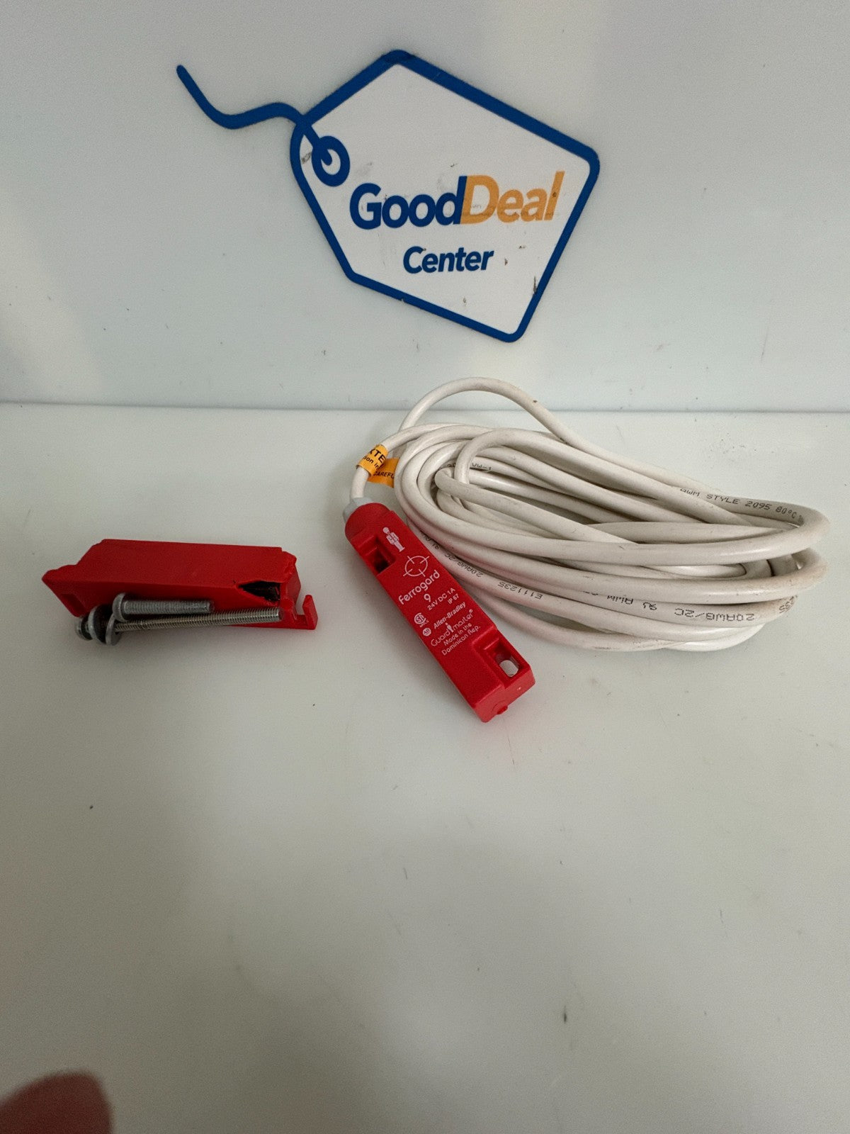 ALLEN BRADLEY FERROGAURD 9 NON CONTACT SWITCH