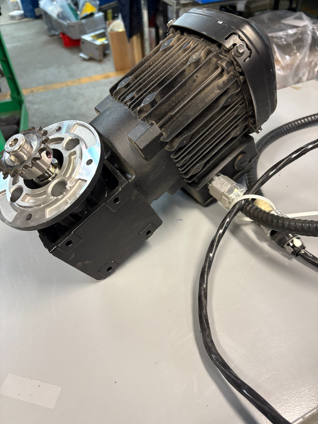 SEW-EURODRIVE GEAR MOTOR 1/4HP 1710/36RPM WF20DRS71S4