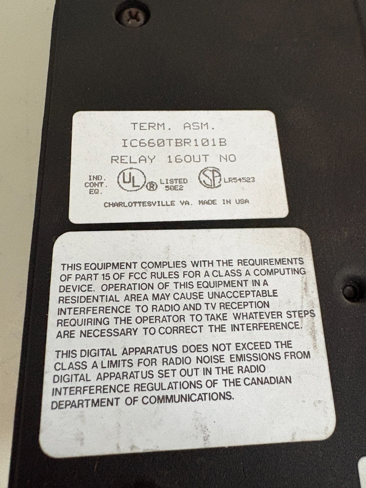 GE FANUC GENIUS RELAY OUTPUT 16 OUT IC660EBR101C  W/IC660BBR1016