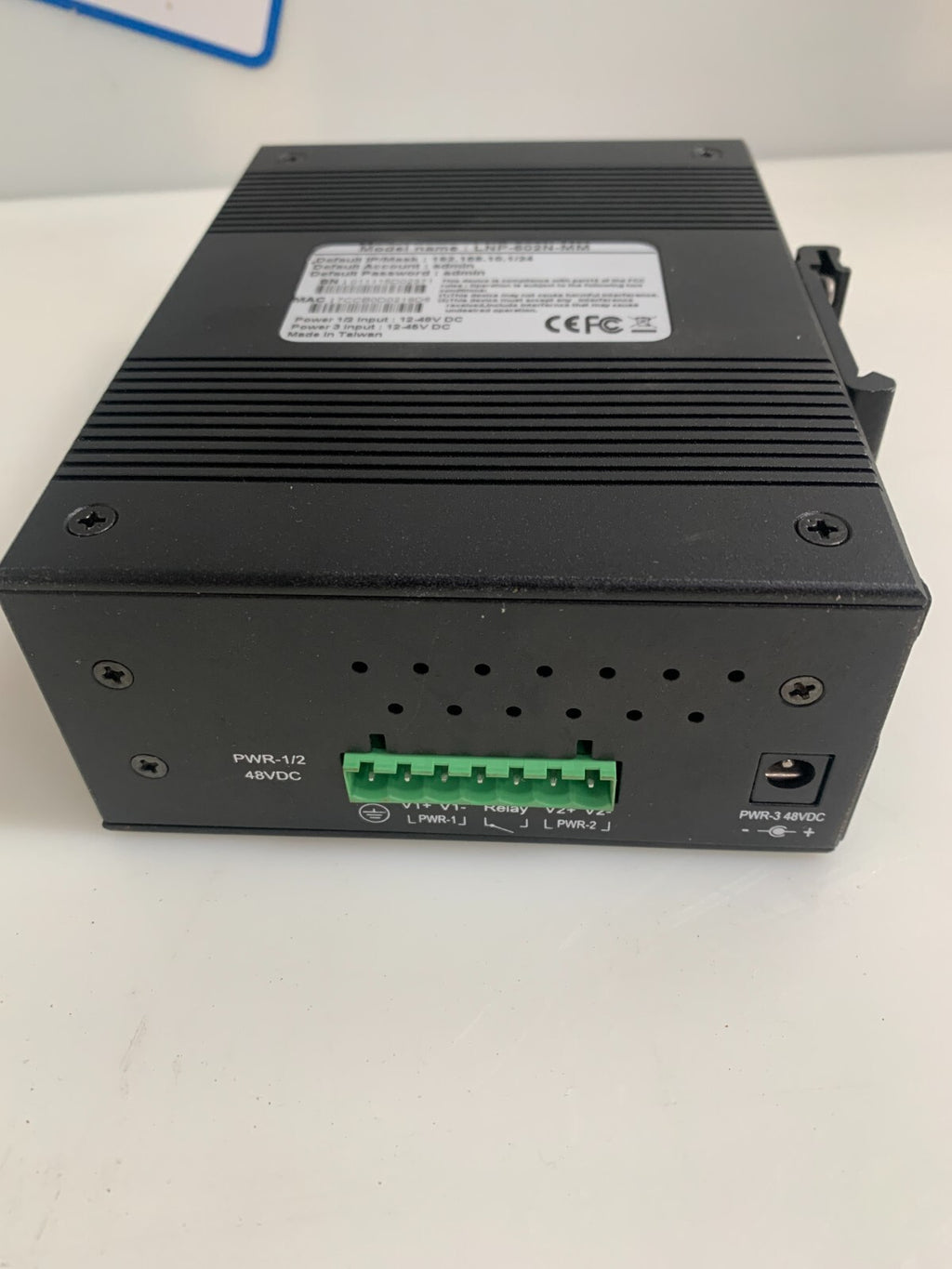 LANO LINX   Industrial 6 Port Ethernet Switch   LNP-602N-MM