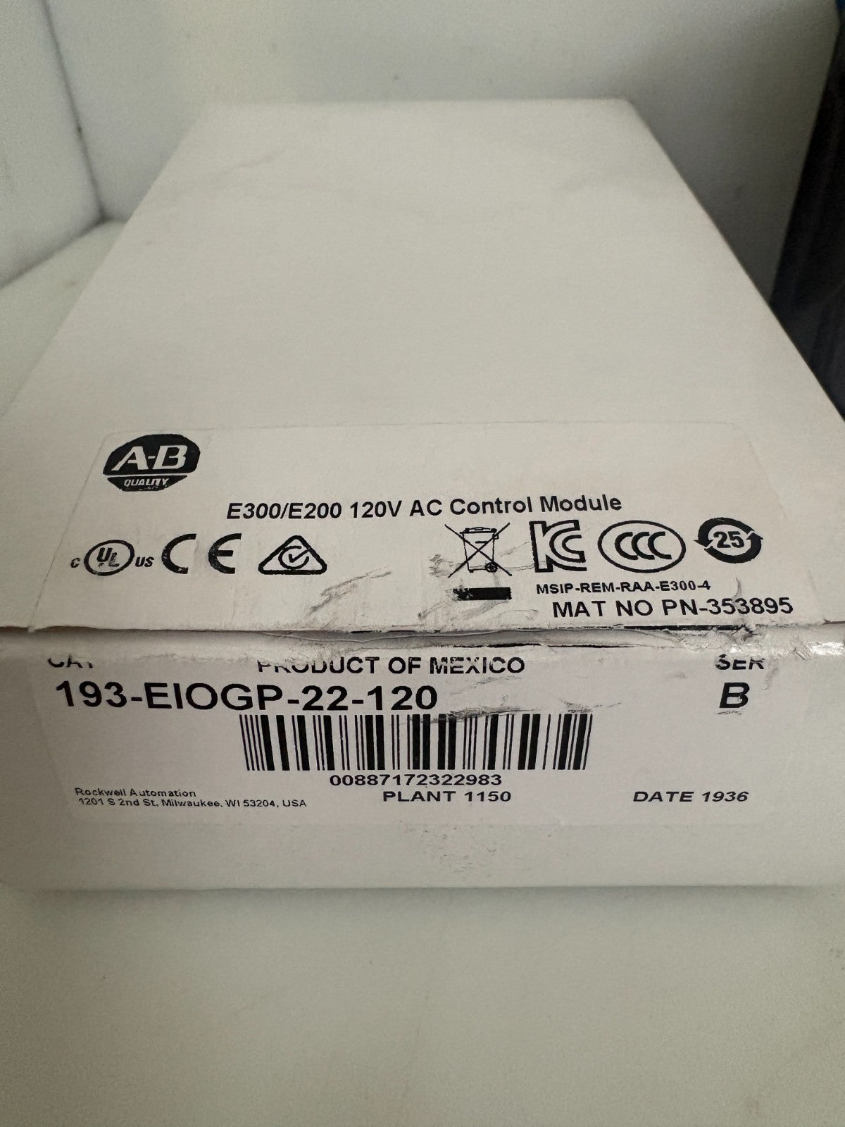 ALLEN BRADLEY E300/E200 120V AC CONTROL MODULE 193-EI0GP-22-120 B2